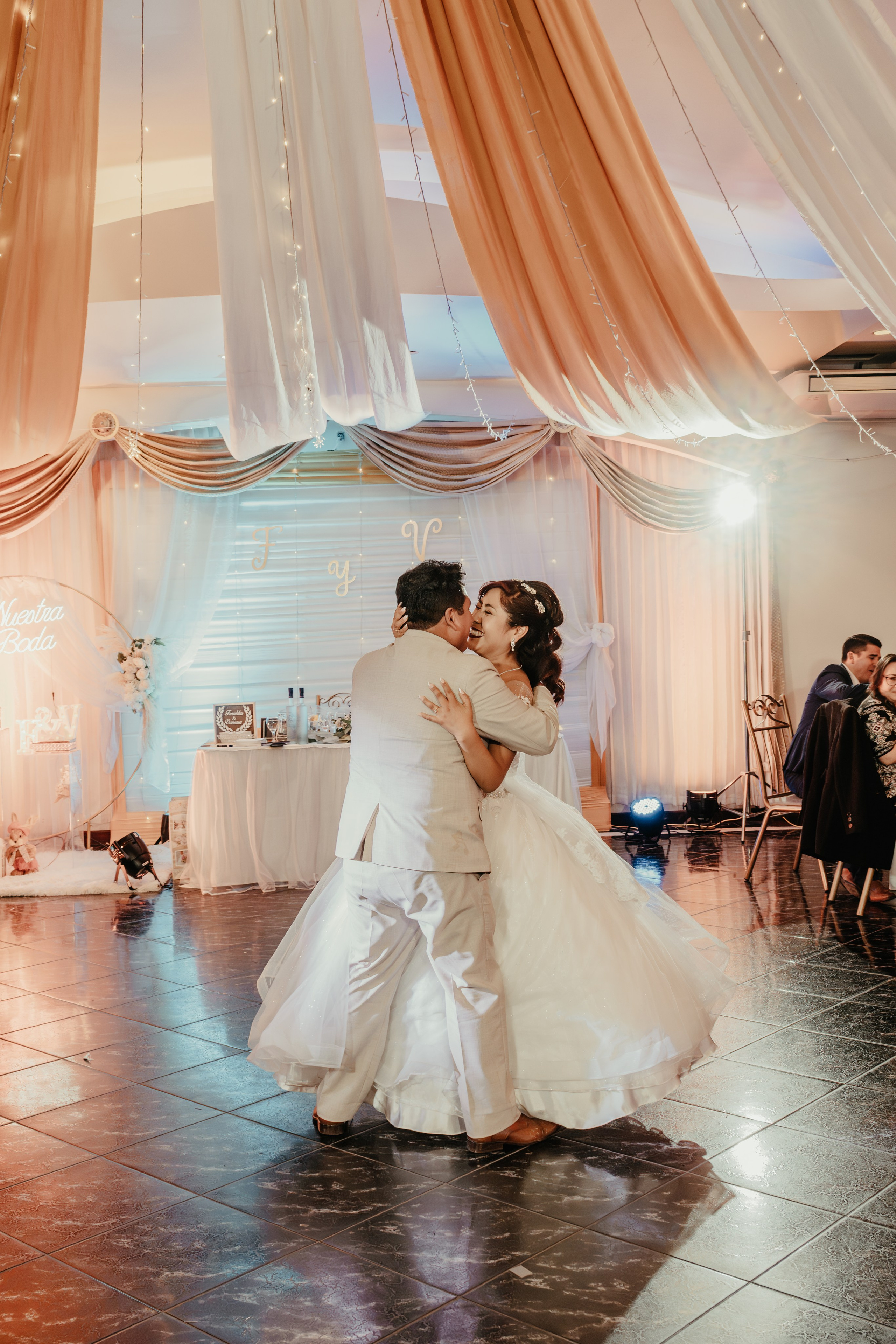 VANESSA + FRANKLIN BODA RELIGIOSA. Studio KVTA | Fotografía y Video de Bodas en Arequipa