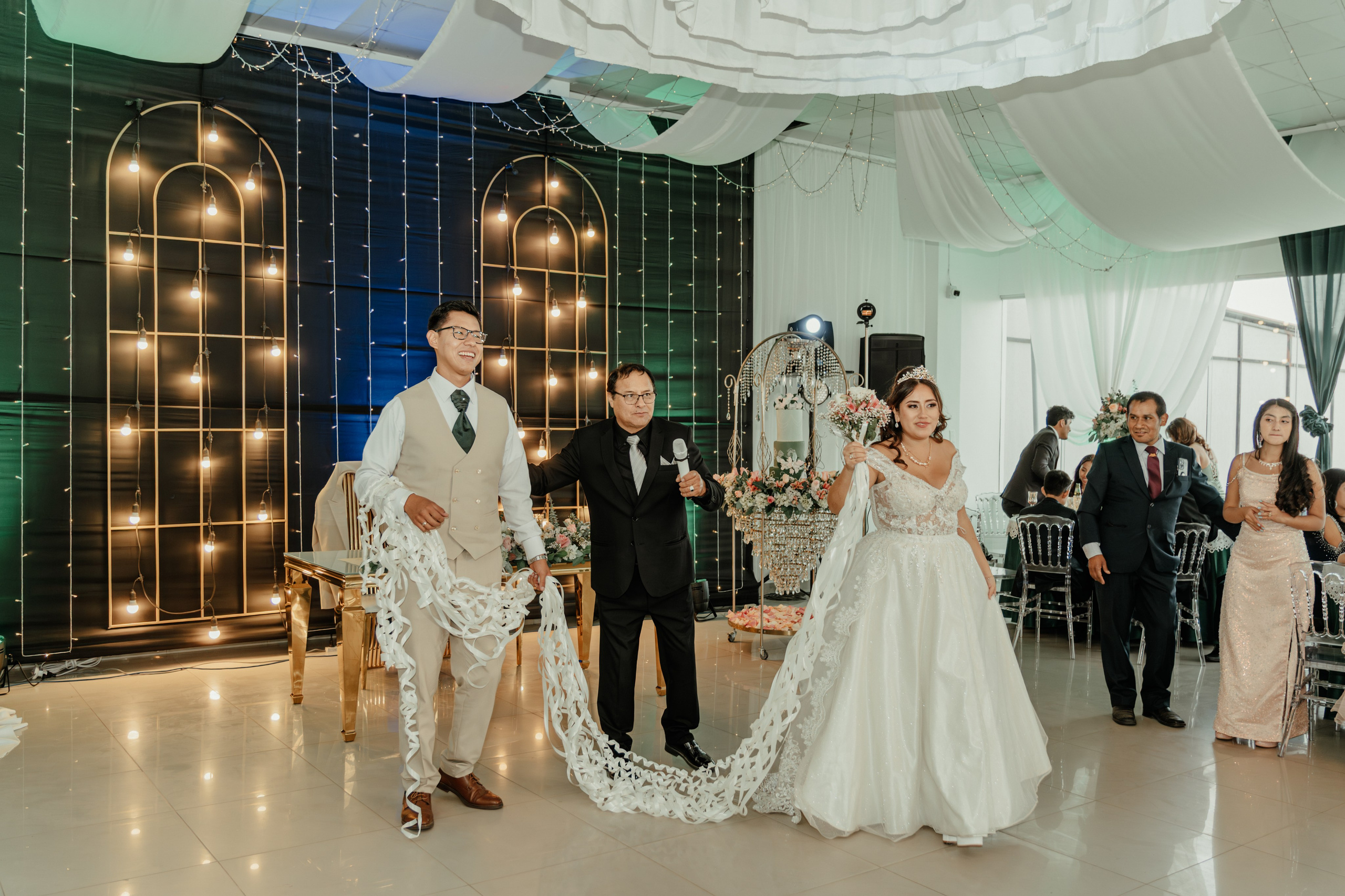 ANGIE + MANUEL BODA RELIGIOSA. Studio KVTA | Fotografía y Video de Bodas en Arequipa
