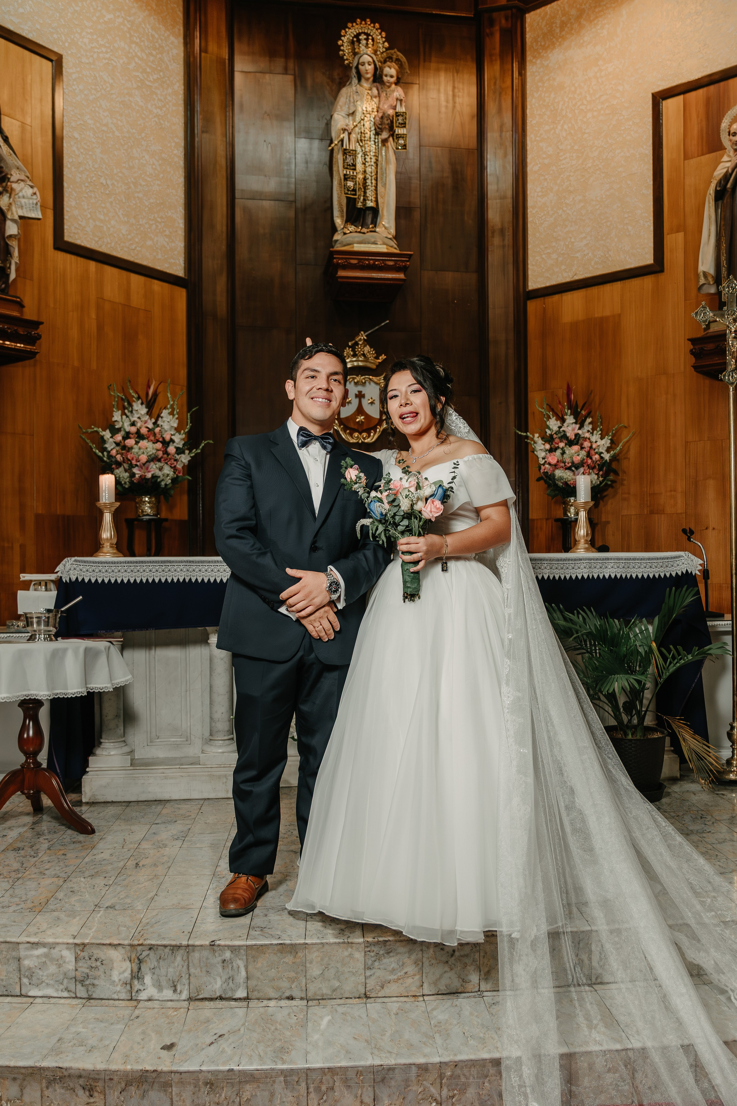 ALEJANDRA + RODRIGO BODA RELIGIOSA. Studio KVTA | Fotografía y Video de Bodas en Arequipa