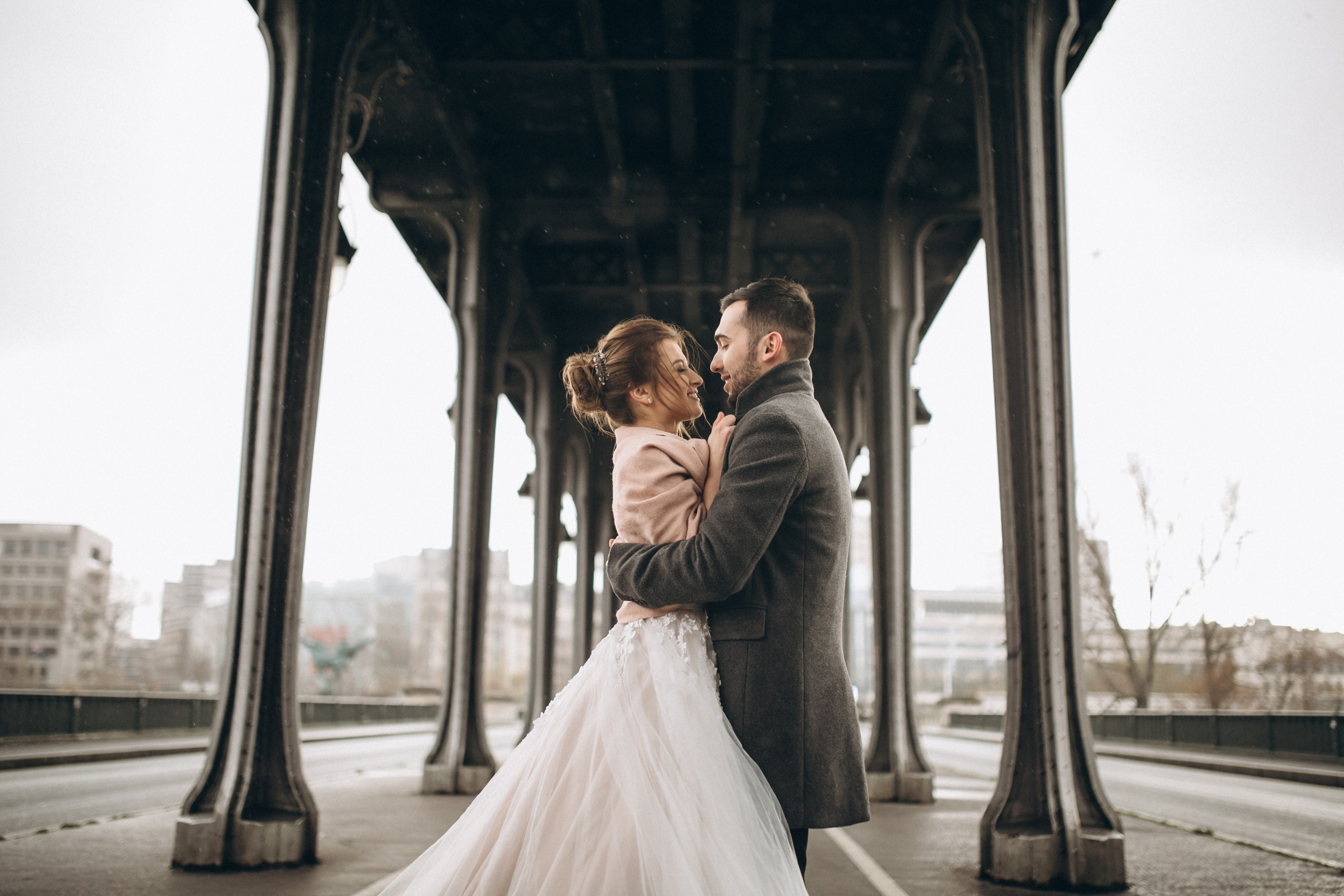 Professional wedding photoshoot in Paris. Alice Bell — Wedding photographer in New York
