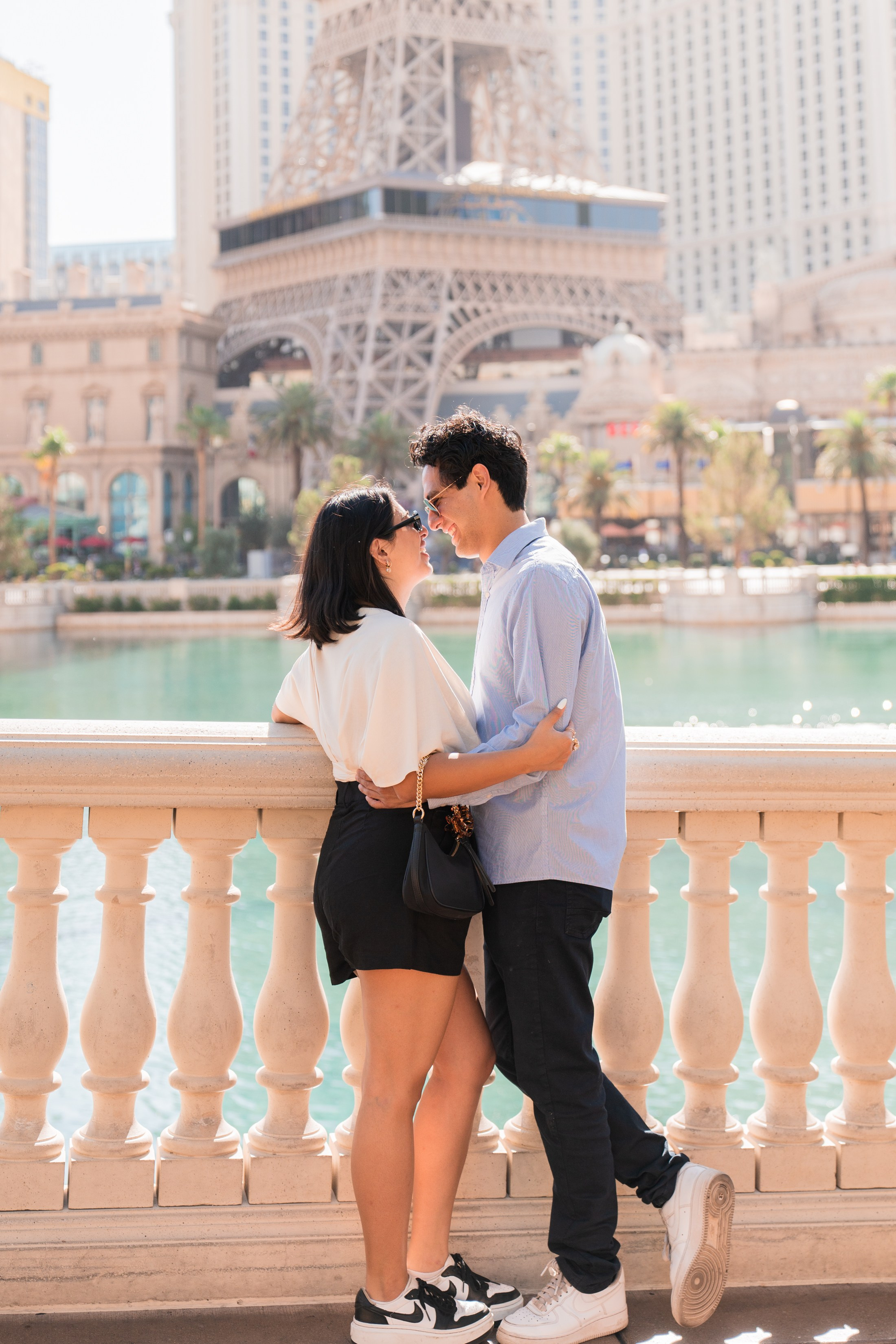 Dani&Lu. Marriage proposal. Wedding & elopement photographer Viktoriya Kravtsov. Las Vegas