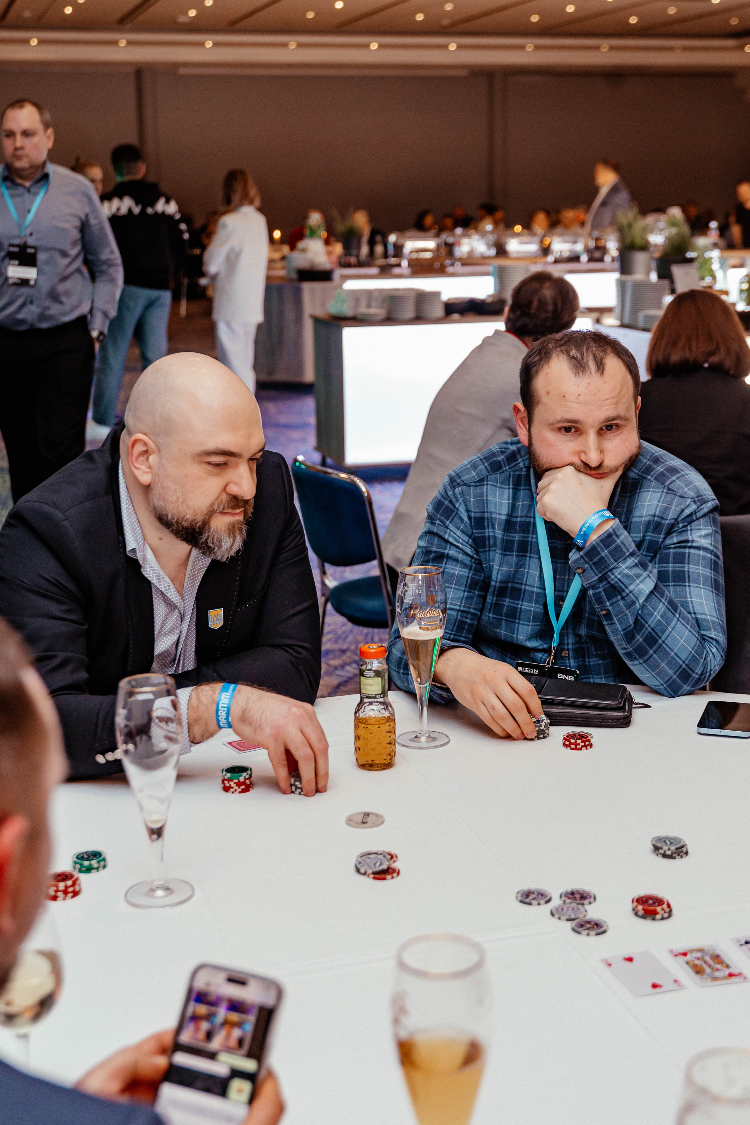 Club Bizon. Portrait family photographer in Berlin Elena Zakh