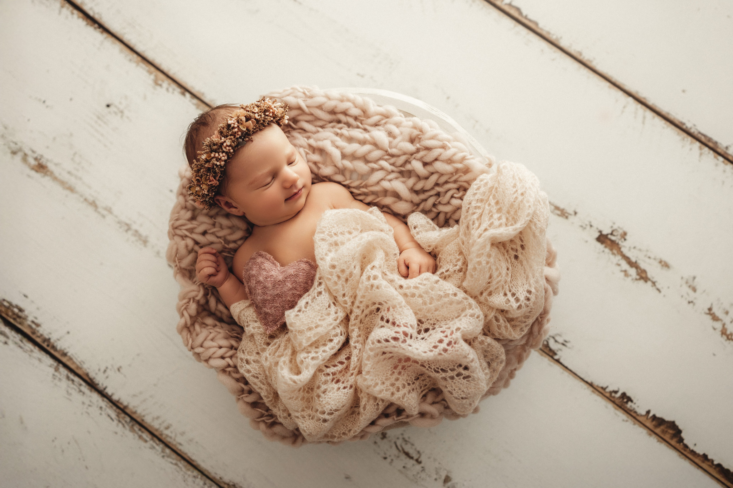 Newborn Natural. Newborn, kids, family photographer based near Zurich, Switzerland