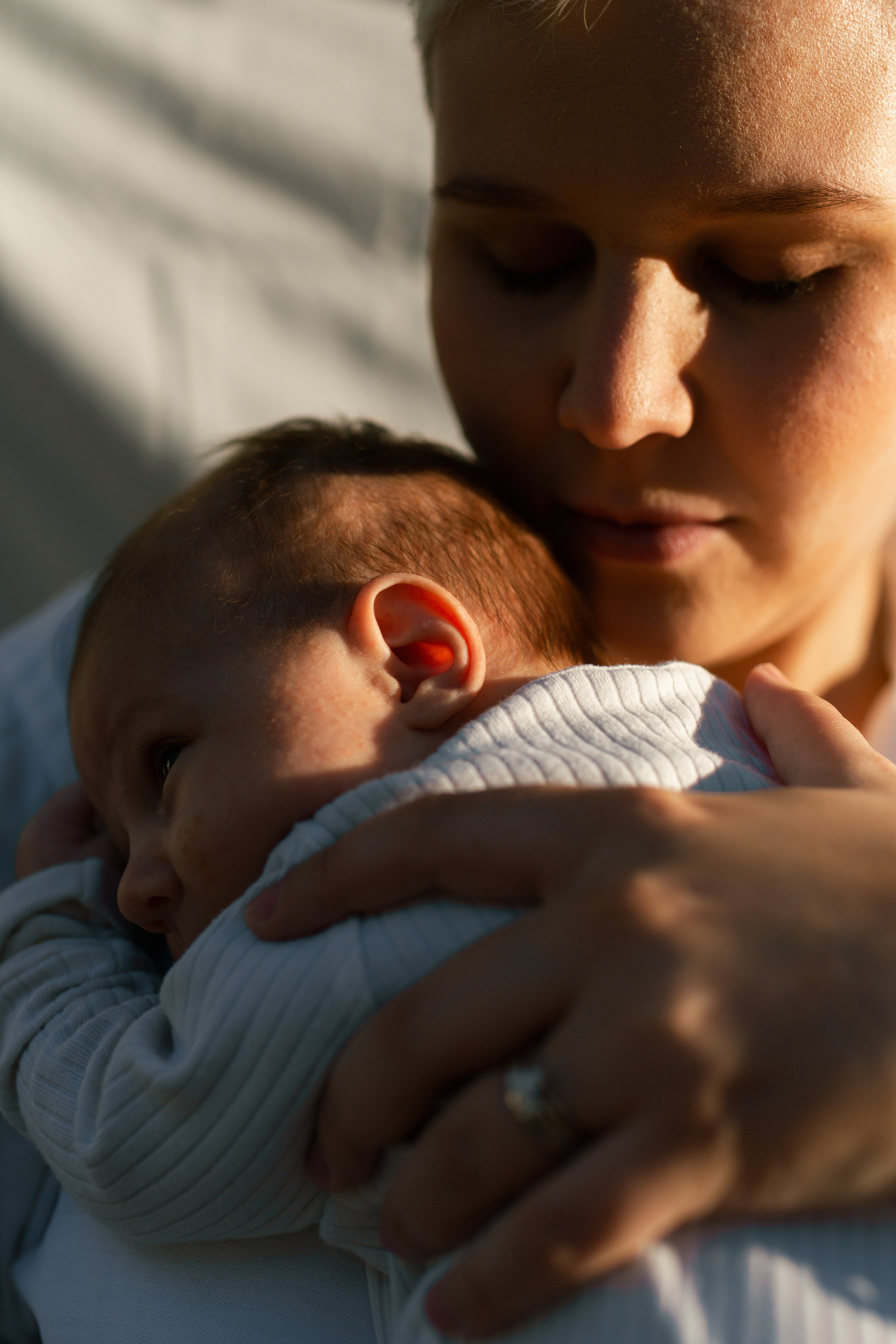 Asya & son. Photographer Vladmir Gladkov