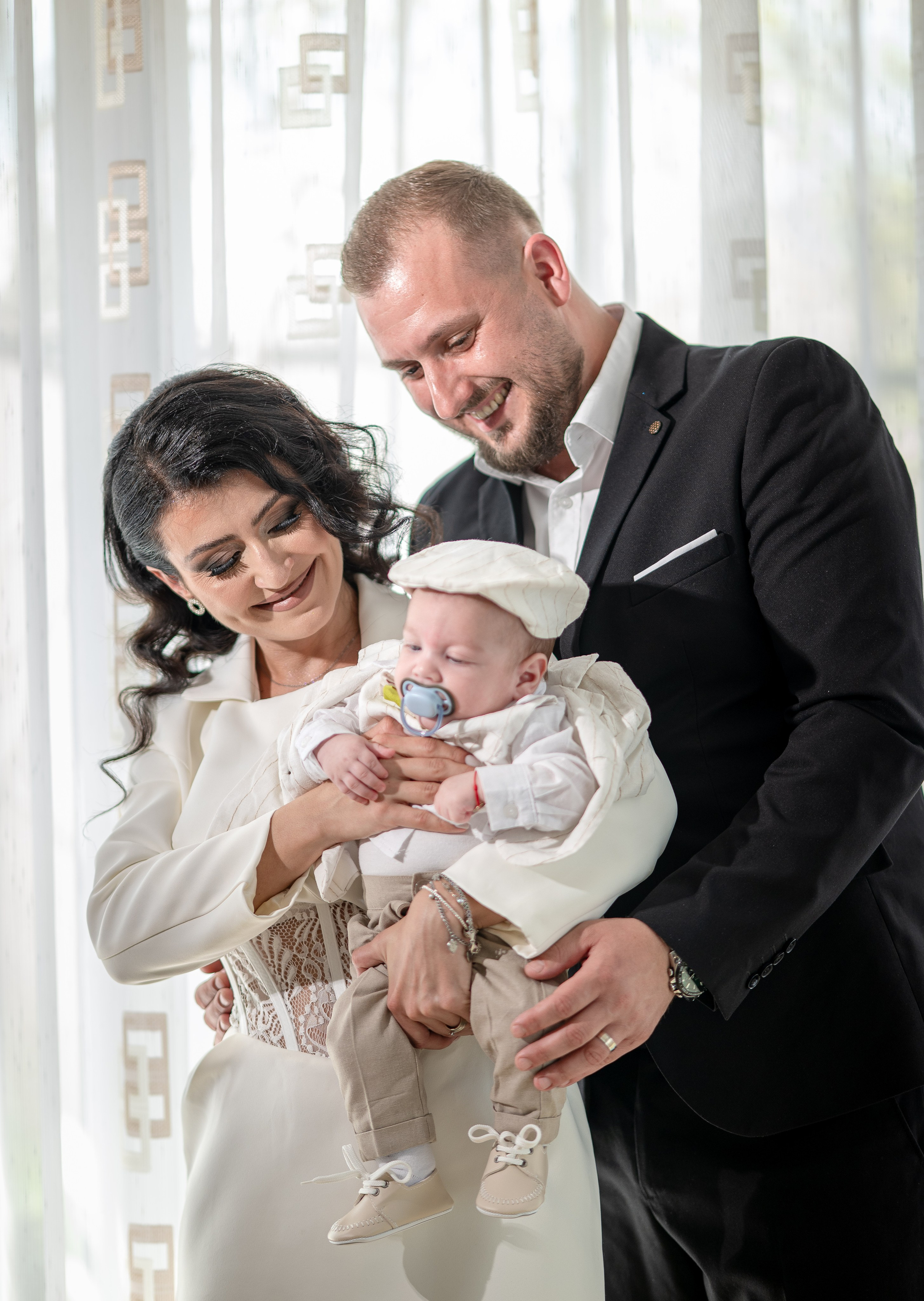 BOTEZ DARIUS. Fotograf de evenimente si portret!