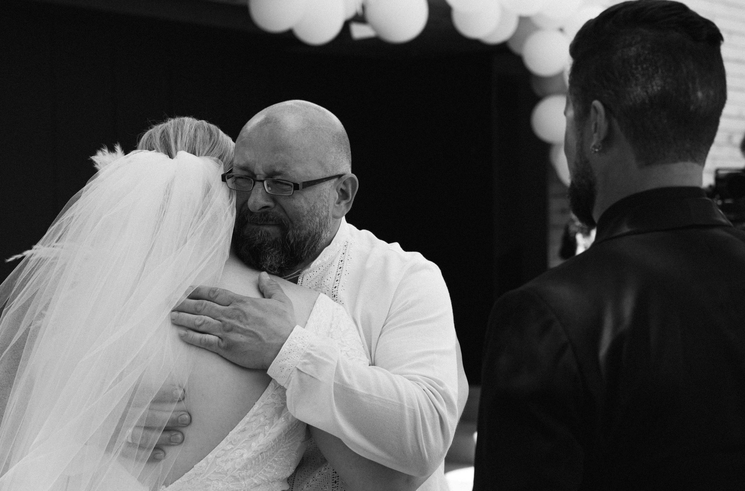 Khrystyna & Zachary (Winnipeg Art Gallery). Wedding Photographer in Winnipeg — Cinematic & Timeless by Vitiuk Photography