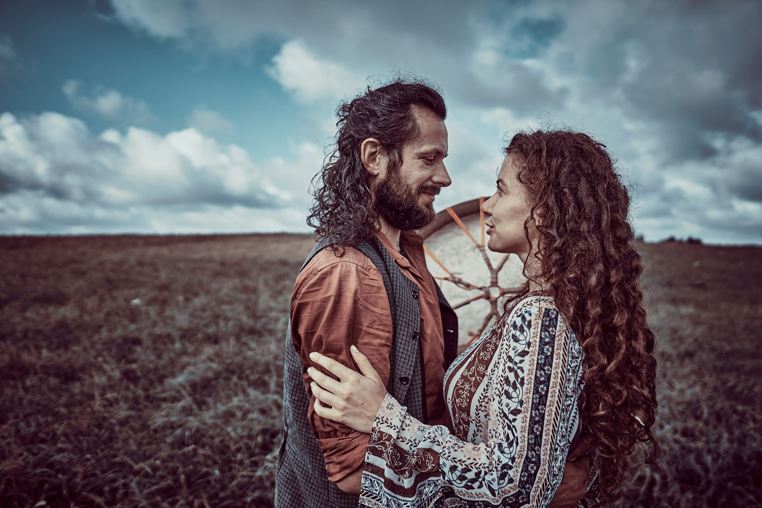 Wiktoria + Krzysztof = Szamańska Miłość - fotograf Andriej Szypiłow. Andriej Szypilow - Fotografia & Wideografia