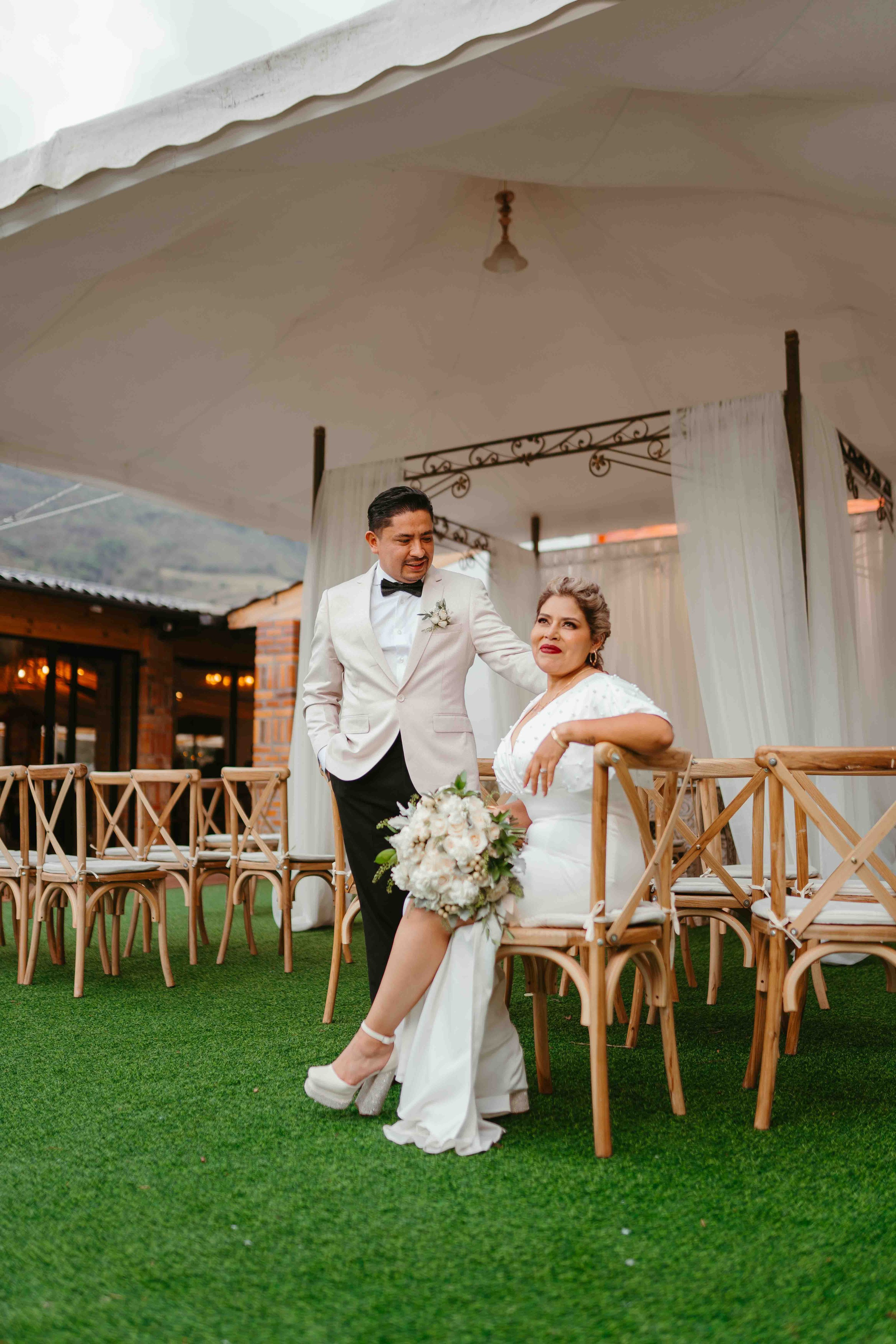 fotografo de bodas en loja ecuador ceremonia iglesia pareja