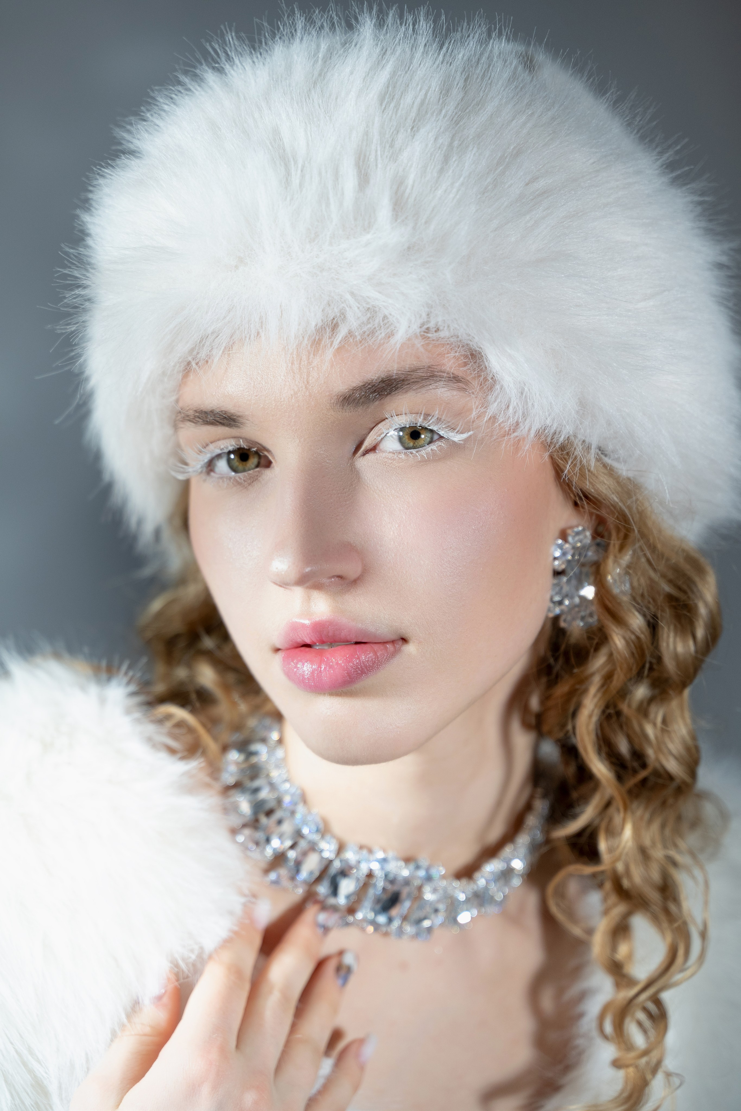 Анна. Главная