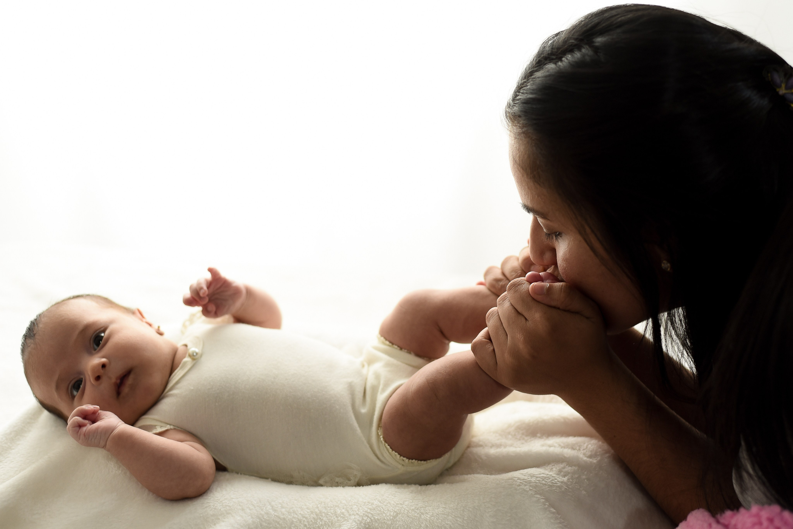 Sesión 1er mes de Cyntia. Fotografo de casamiento en misiones y fotógrafo de familia  Posadas