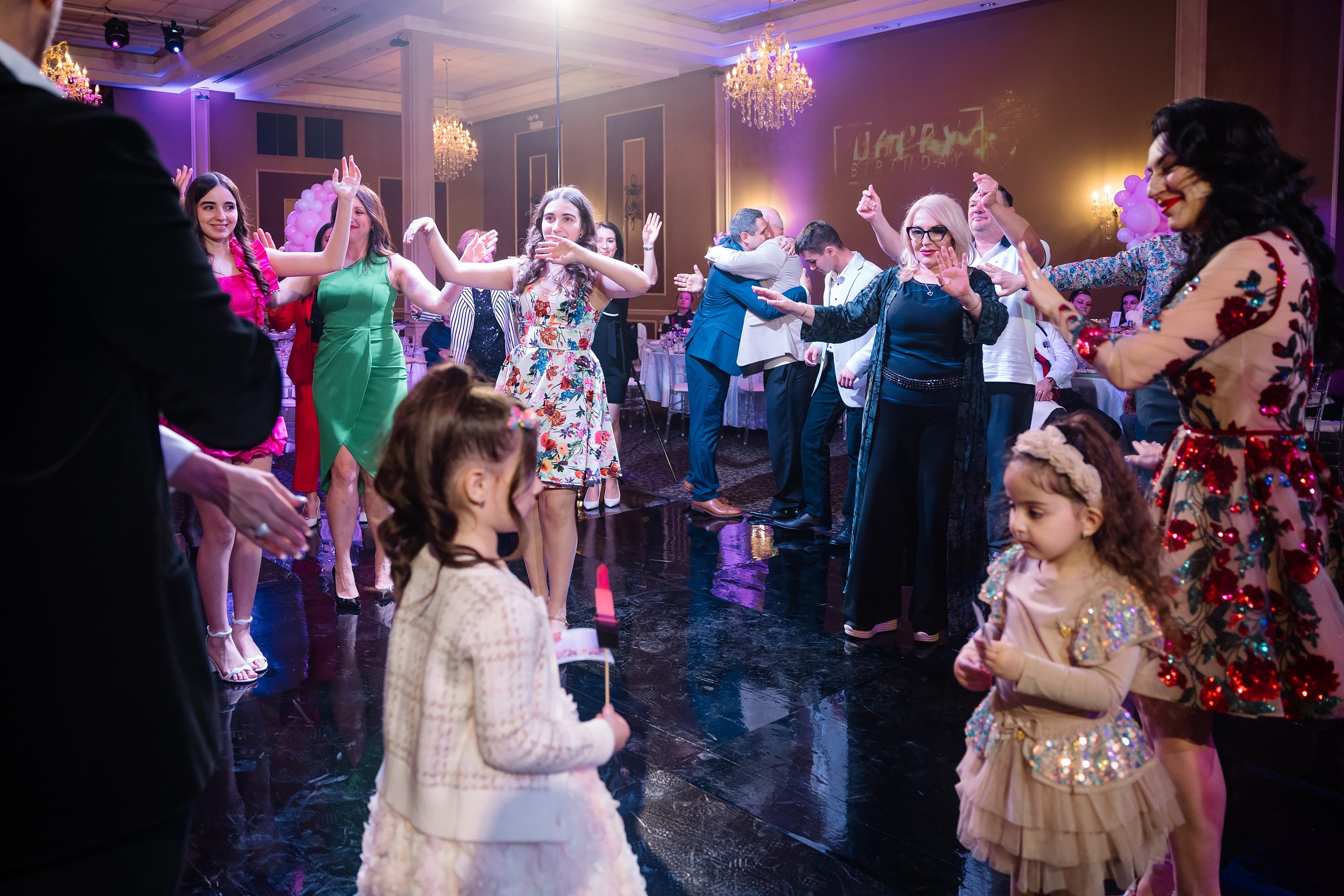 04.13.2025 First birthday. Wedding family event photographer in Chicago Nick Yushevich