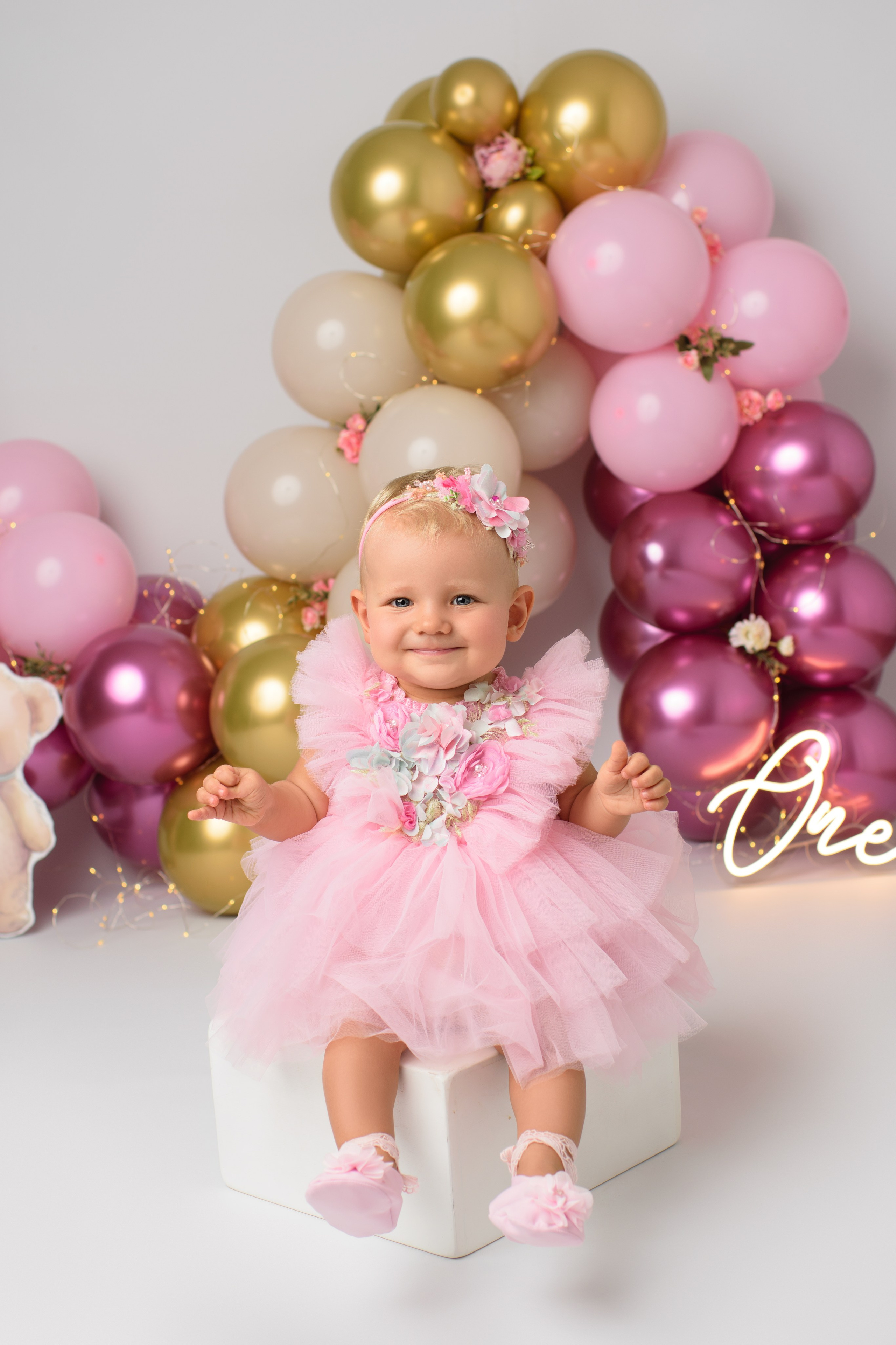 Cake Smash Fotoshooting zum ersten, zweiten Geburtstag. Neugeborene, Baby Fotografin in Düren (NRW) - Vitalina Unruh