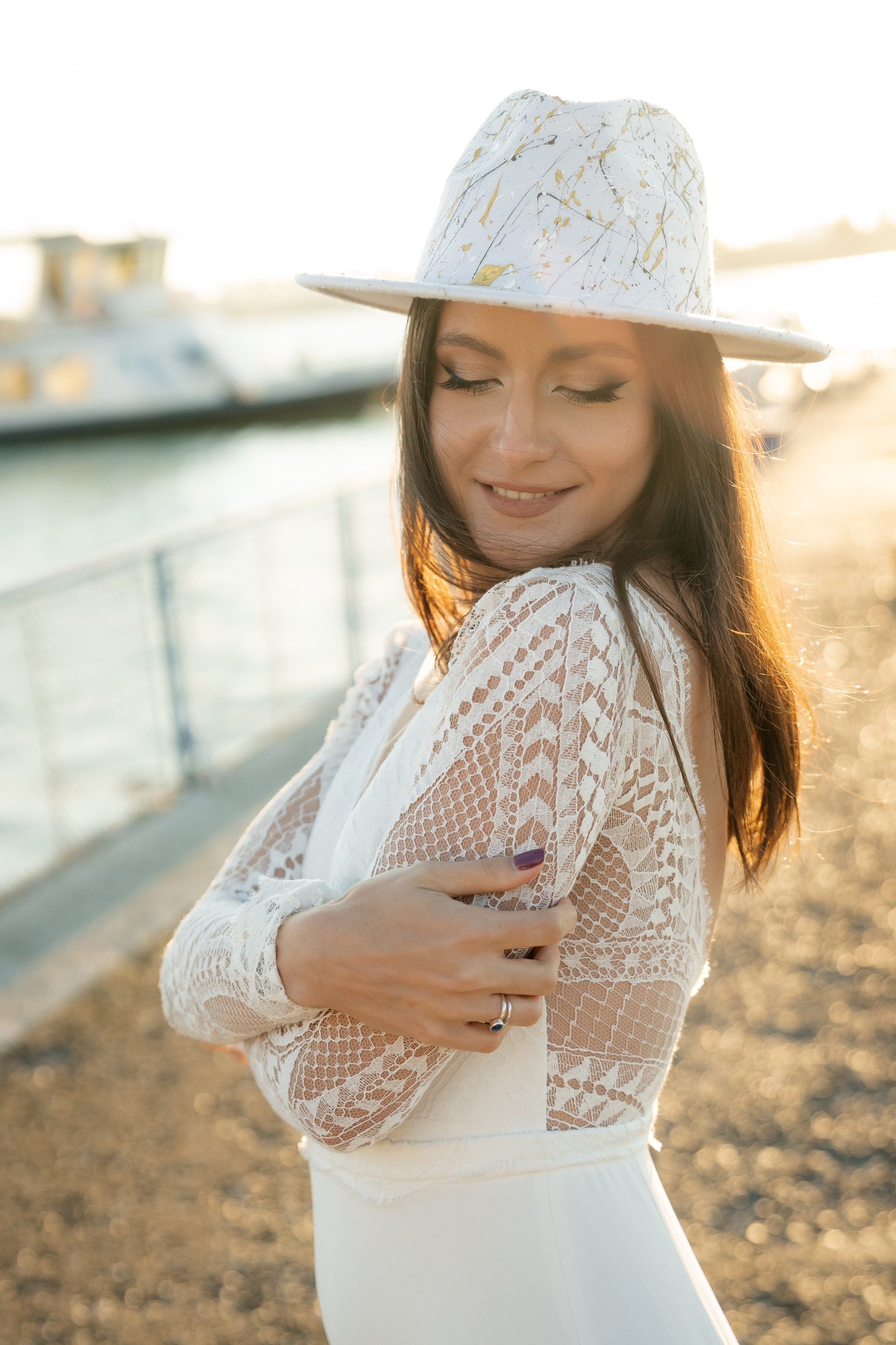 Elly & Andrew. Destination Wedding Photographer Alex Pasarelu