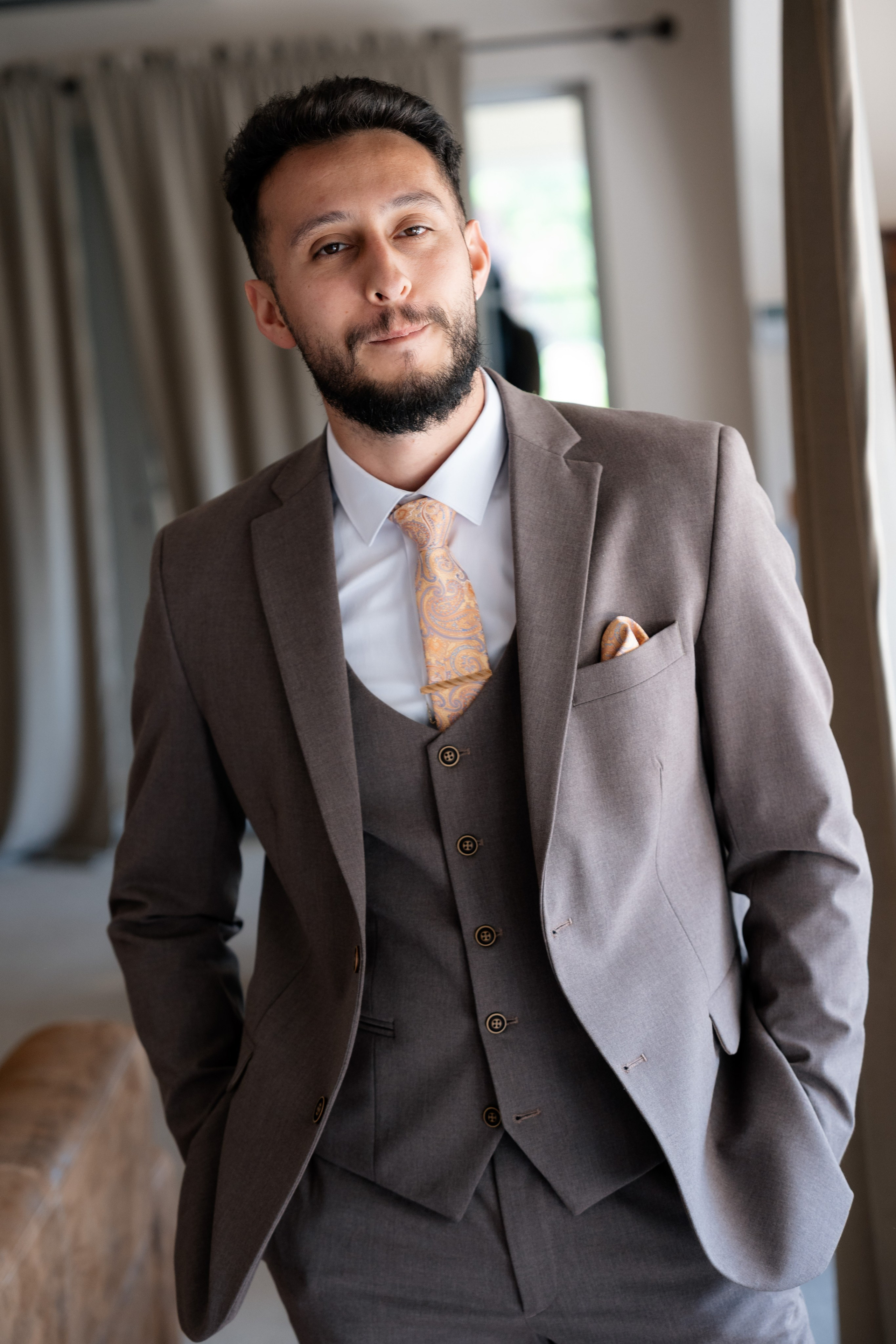 Octavia & Theo. Destination Wedding Photographer Alex Pasarelu