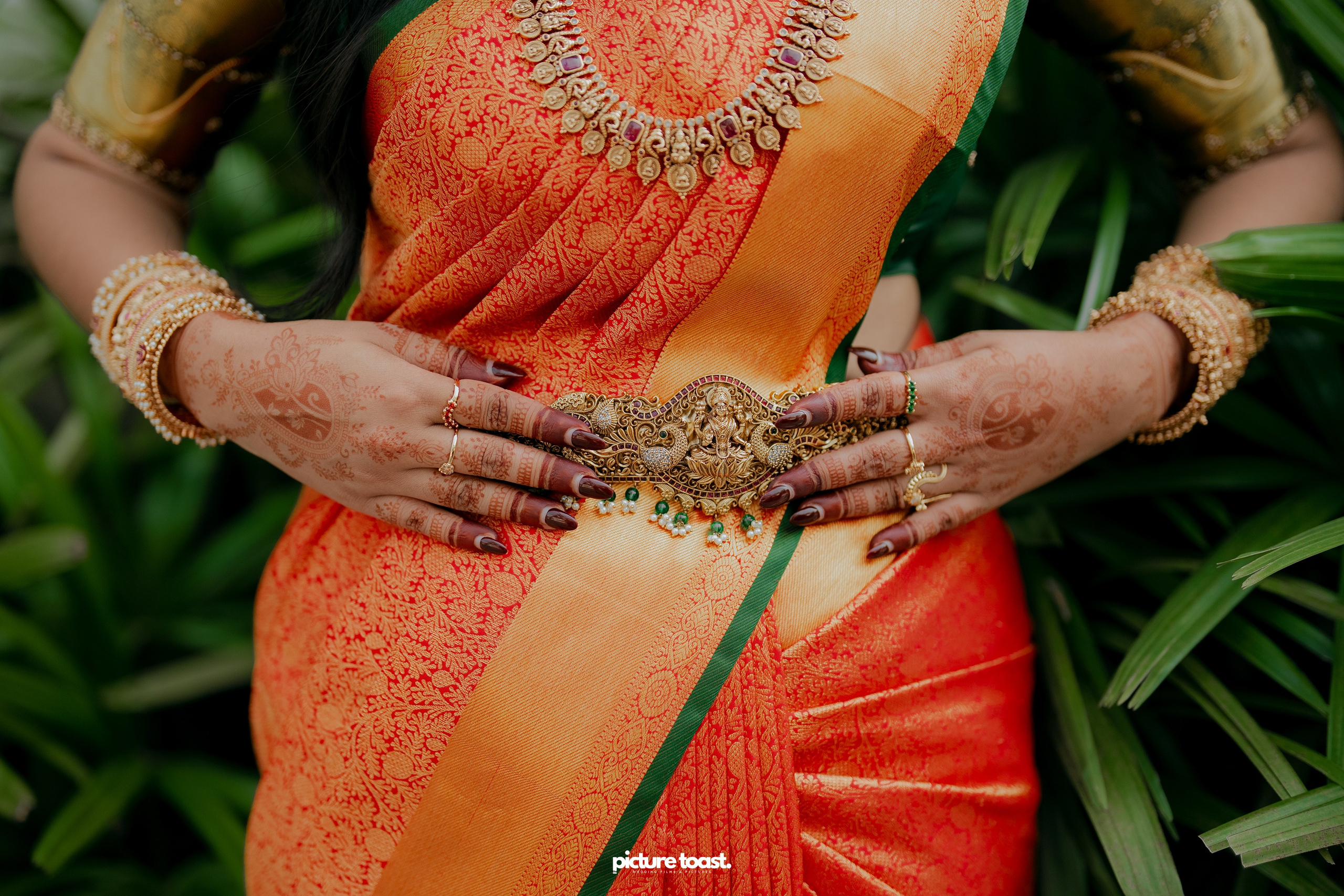 Traditional Kerala Hindu Wedding. Fine art Wedding Photographers in India & Canada