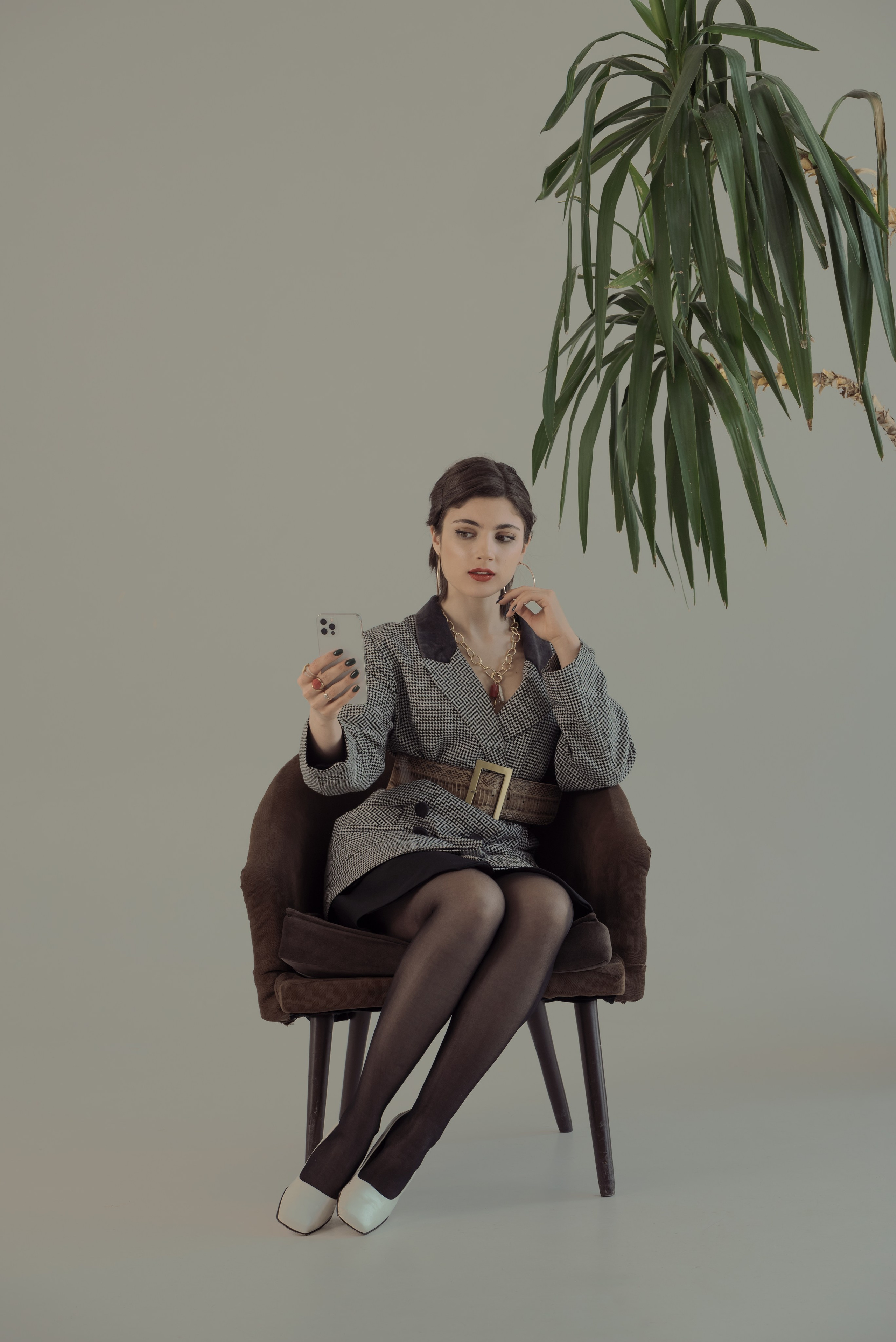 красивая студийная фотосессия в Ереване с моделями