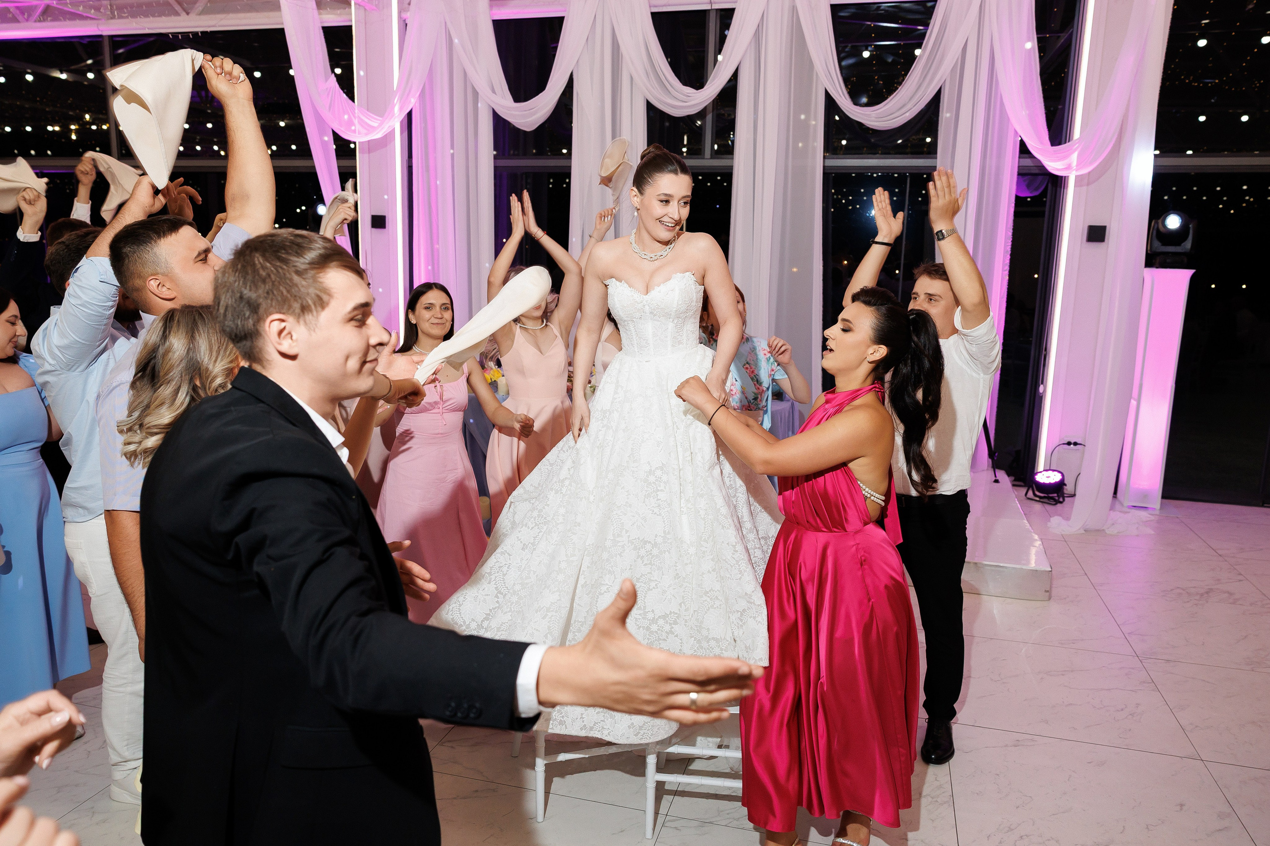 Florin & Corina — Complexul Turistic Costesti — Wedding Day. Servicii Foto și Video 067188353