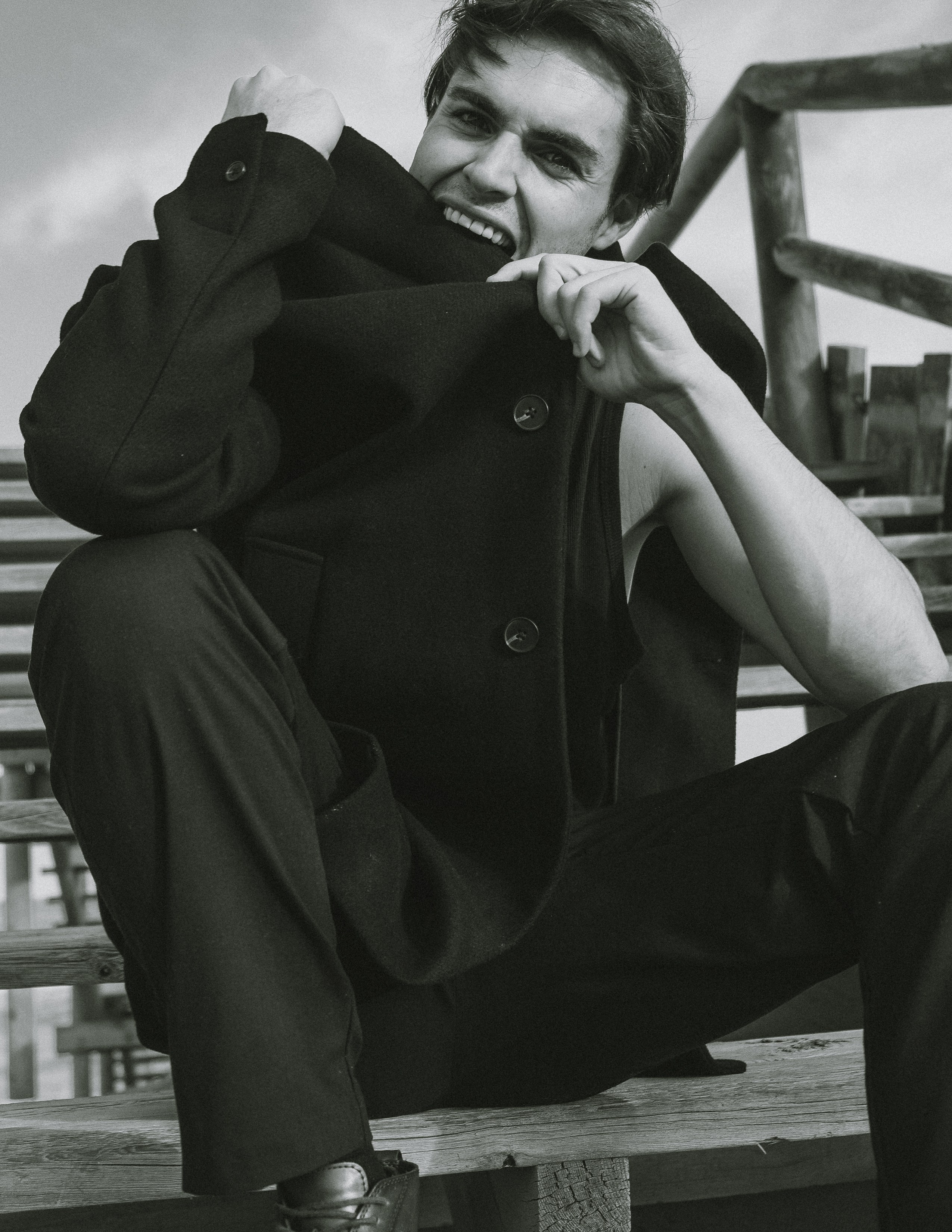 Фотосессия для актера Jaime Medina в дюнах — фотограф Андрей Луковников, Испания (Гуардамар, Аликанте, Торревьеха)