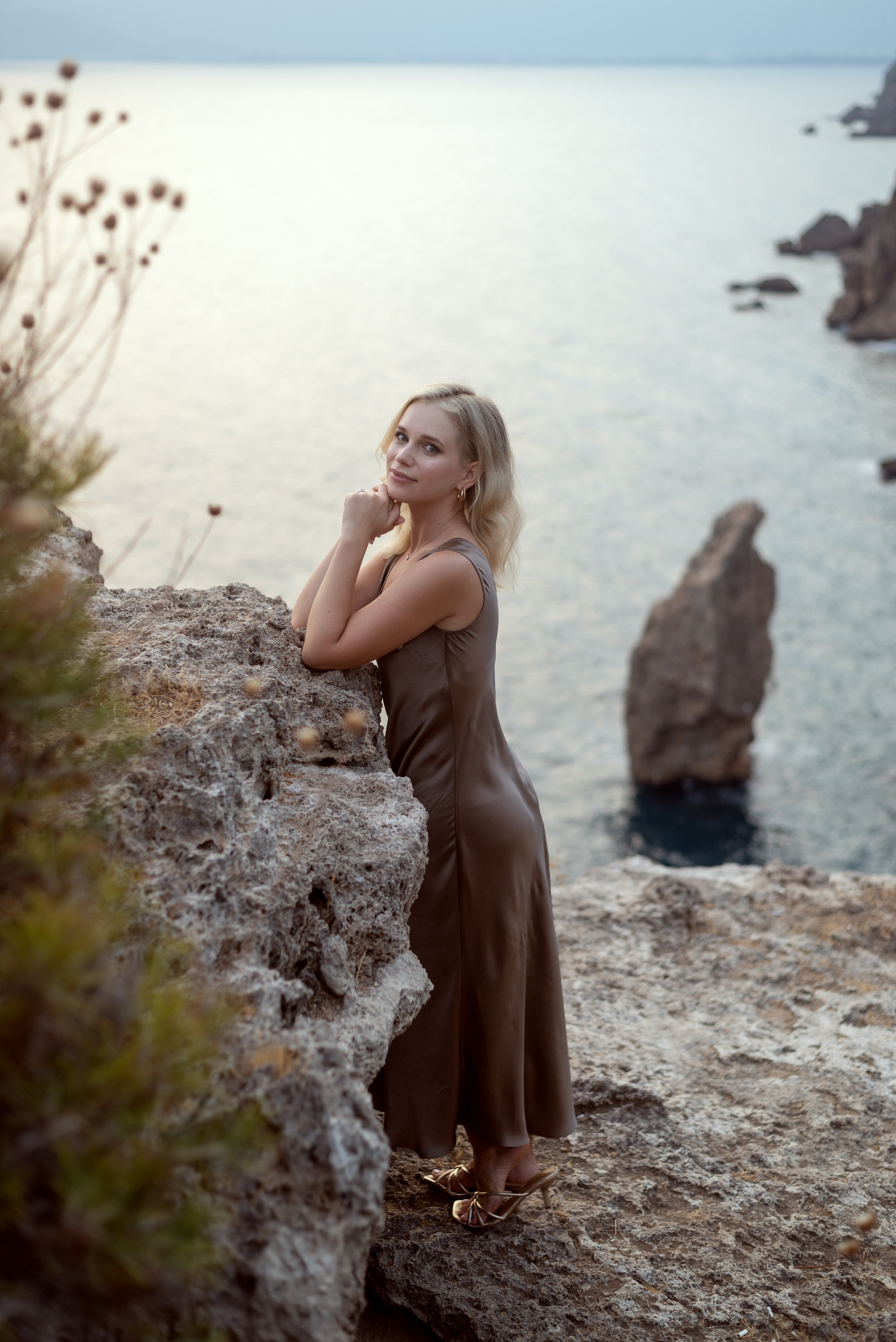 Скалы на море с шикарным видом. Фотограф Анталия, Кемер, Белек, Сиде Дарья Кая