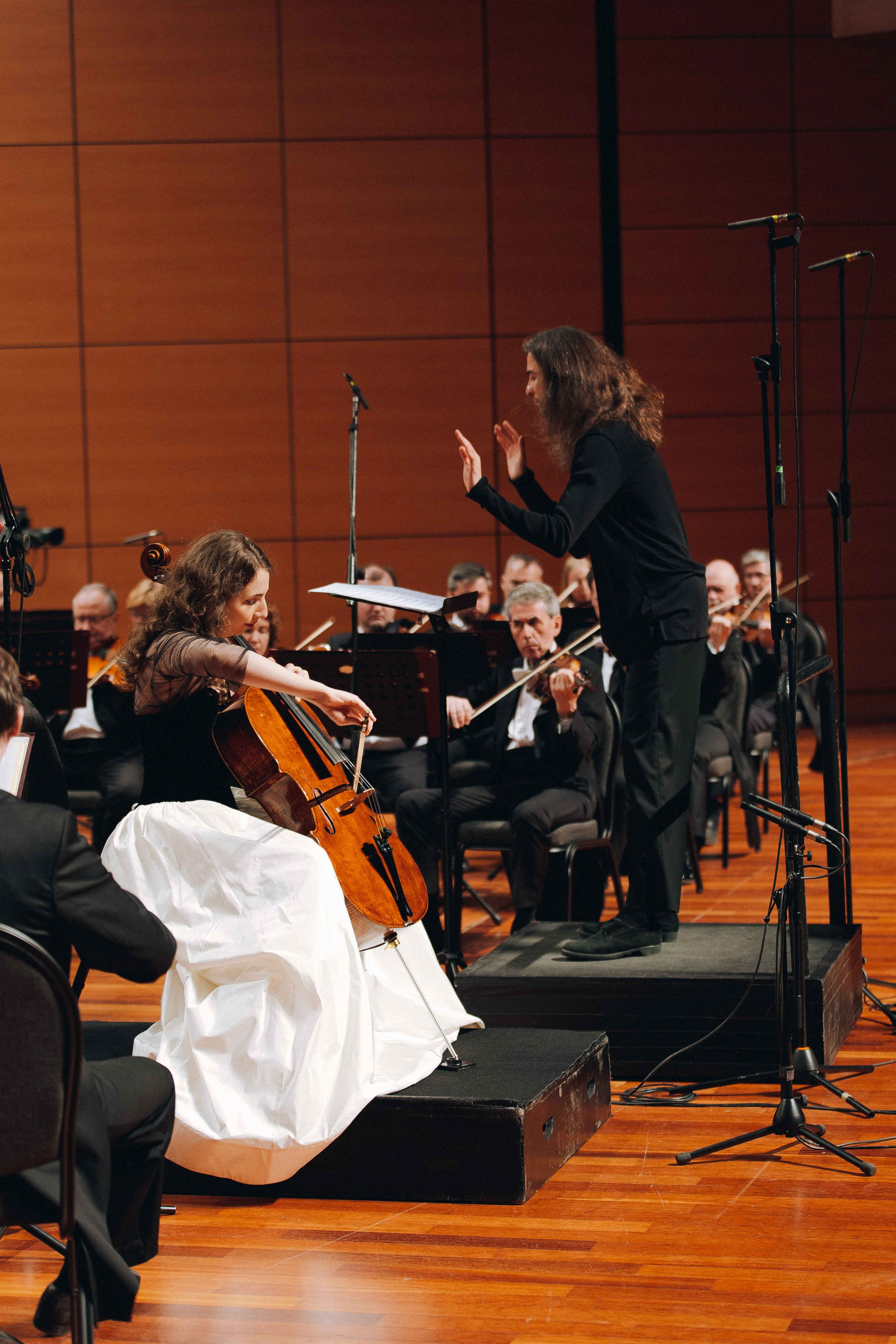 The Tchaikovsky Academic Grand Symphony Orchestra in Istanbul. Wedding&Event photographer Ismail Rzayev in Baku