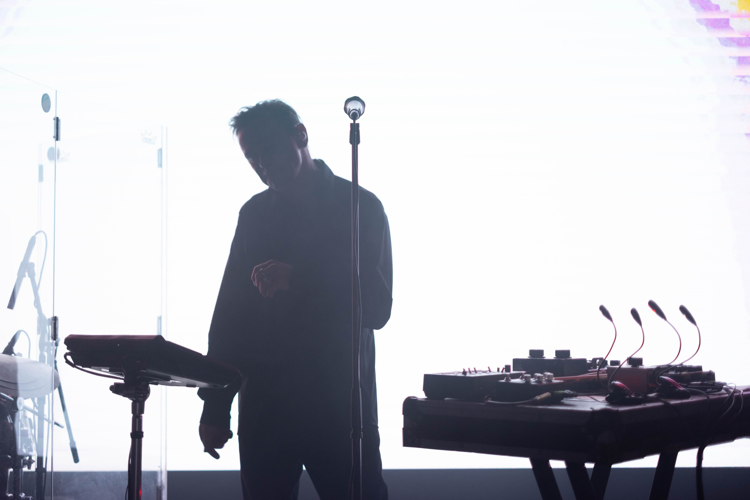 Dolphin @ 7 Fridays @ 06.05.25