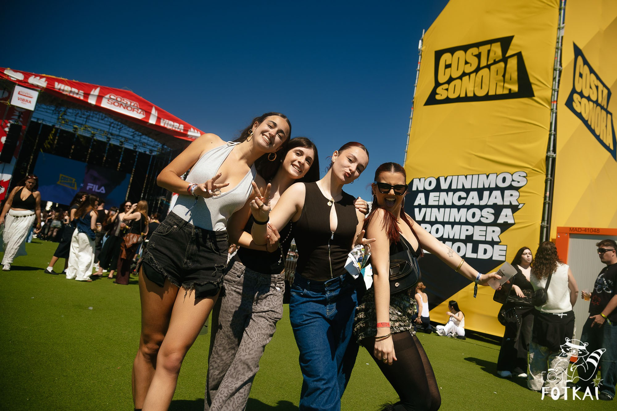 Costa Sonora 2026 Alicante Day 2 Photos — Search Yourself, Friends and Festival People | FOTKAI