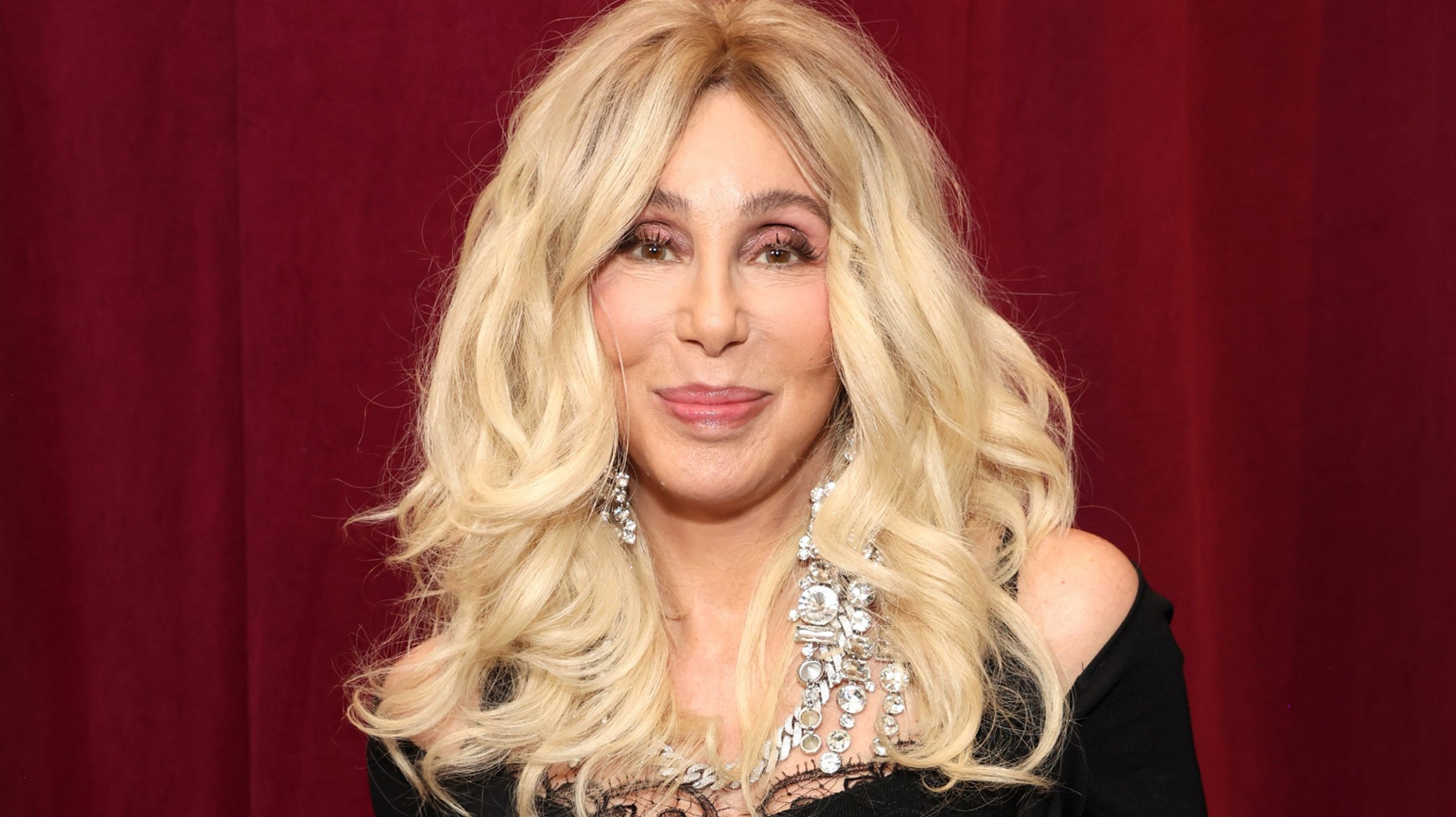 La leyenda de la música Cher se prepara para casarse nuevamente | FOTKAI