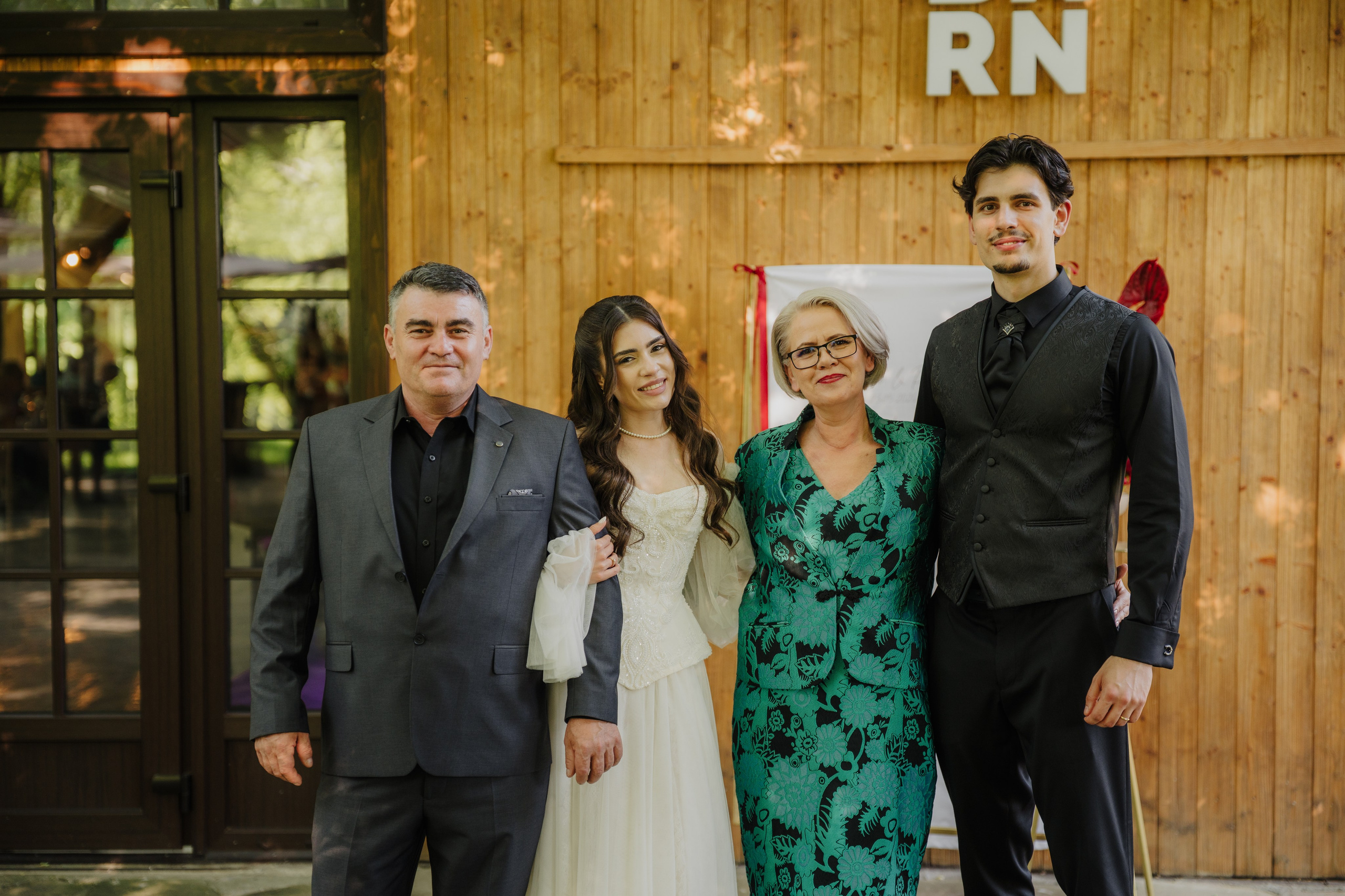 Diana și Paul. Visuals of Theodor — Wedding Photographer