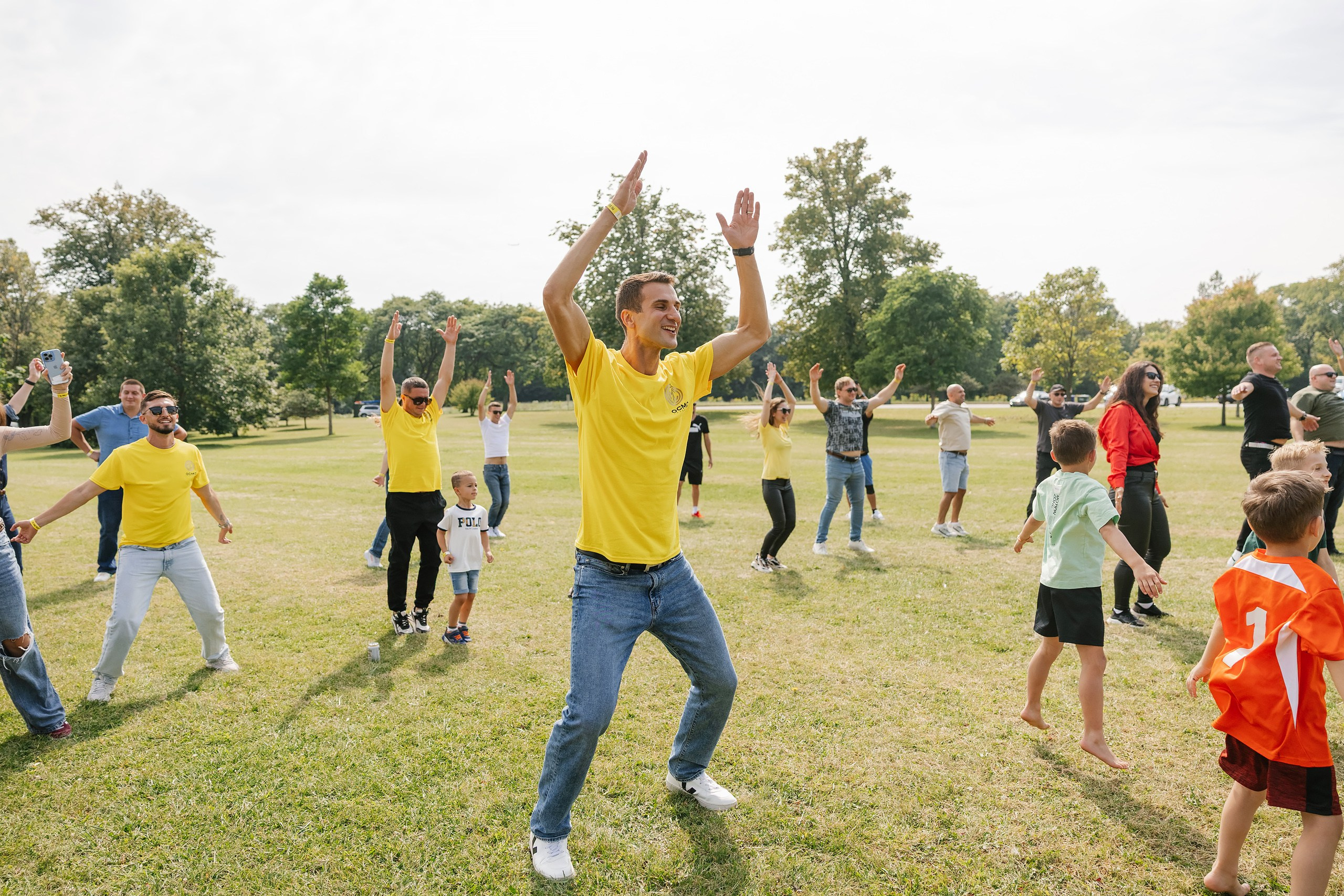 OCMC 09.13.2025. Wedding family event photographer in Chicago Nick Yushevich