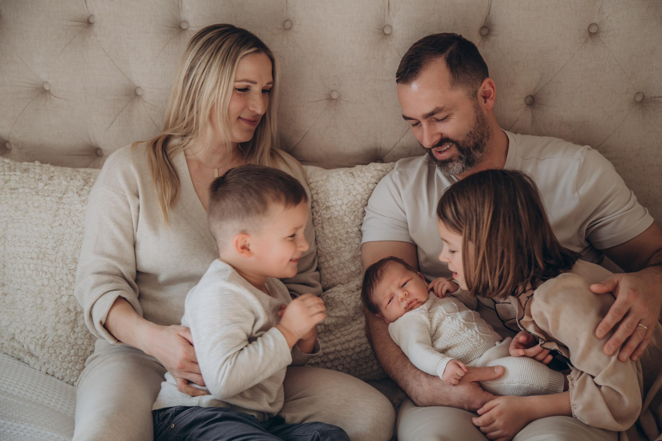 Newborn and family. Family and children’s lifestyle photographer Elena Tumanova