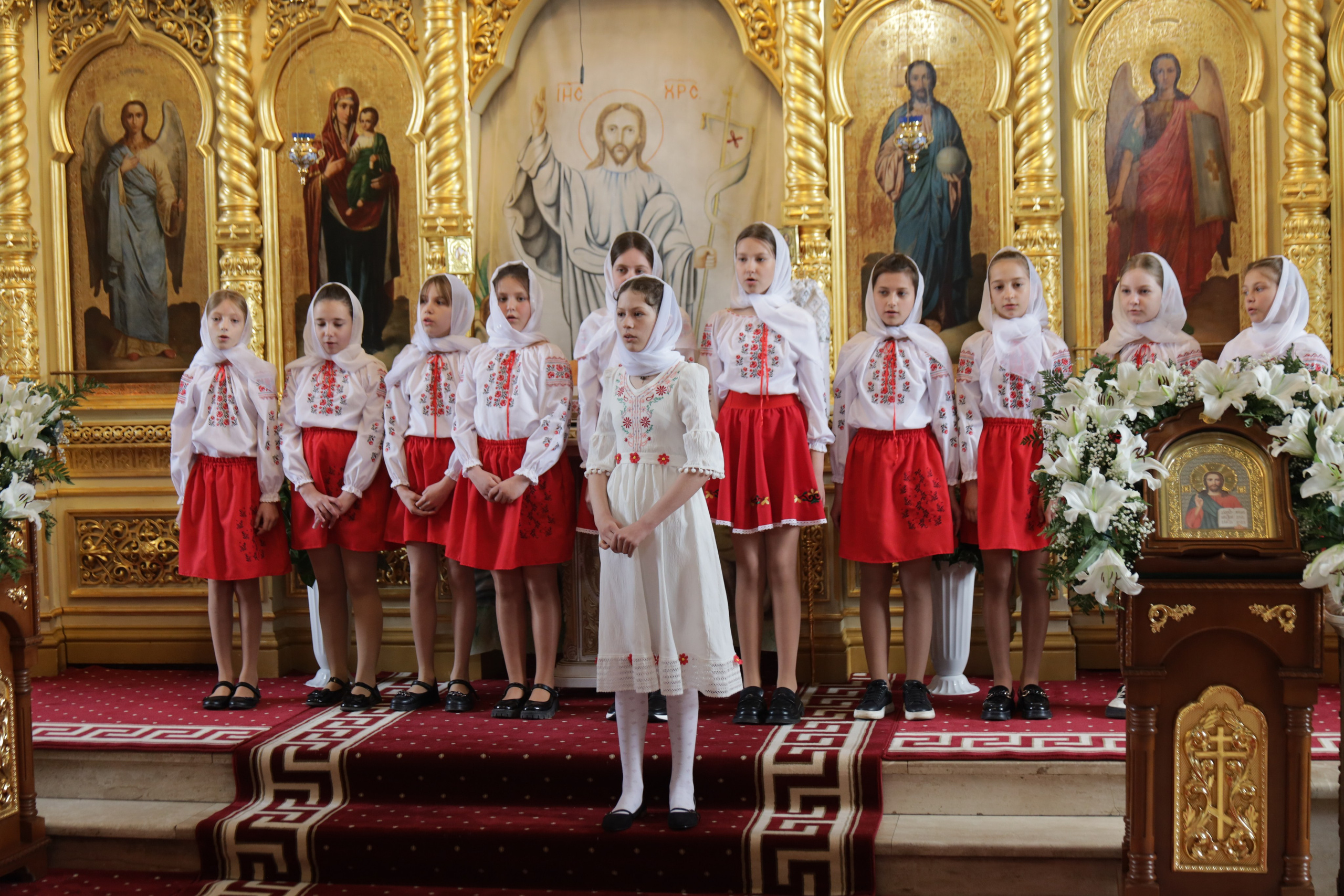 Cântările Învierii-Tradiție și Lumină. Alika Dia- Fotograf în Republica Moldova, Strășeni