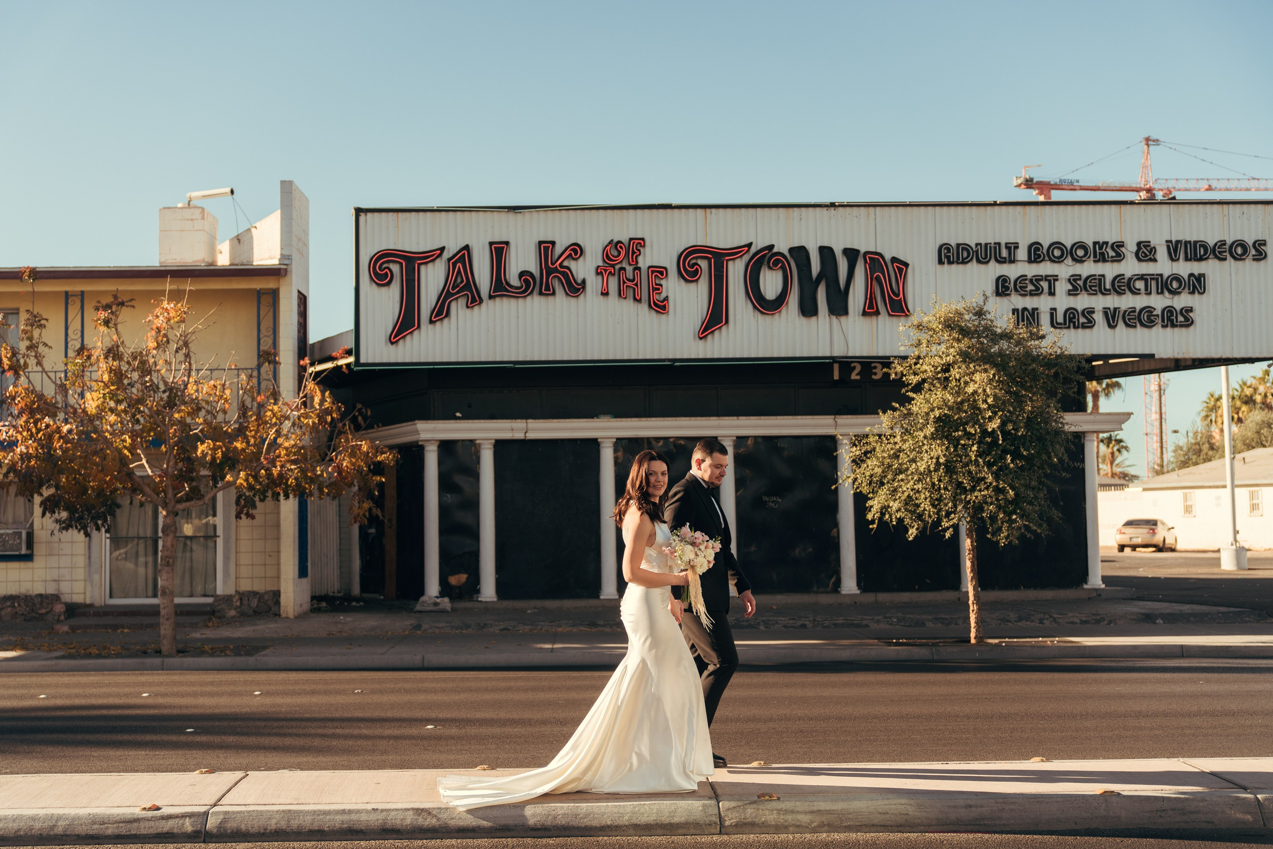 Zenaida&Eros. Wedding & elopement photographer Viktoriya Kravtsov. Las Vegas