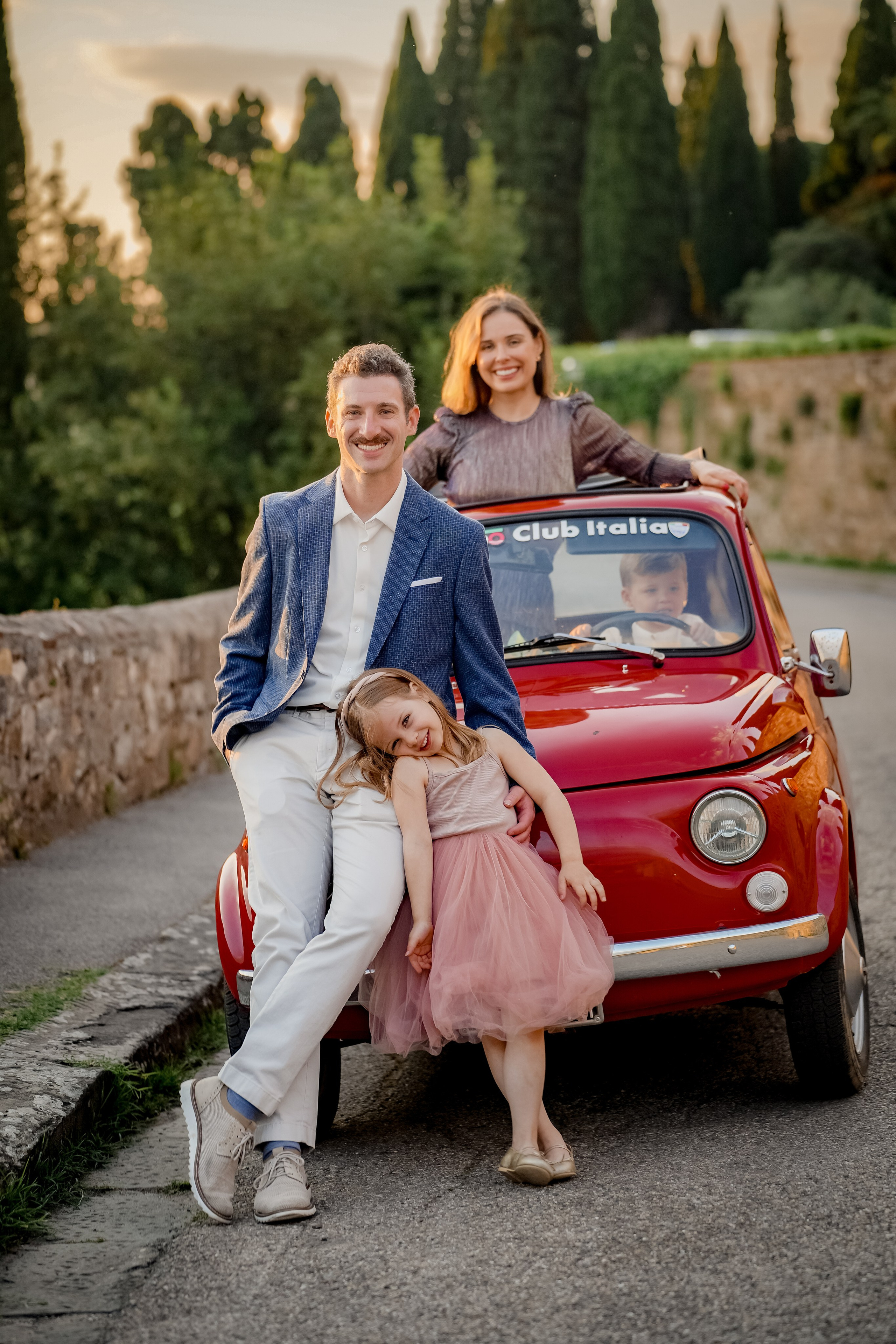 Jessica & Family. Wedding Photographer in Italy