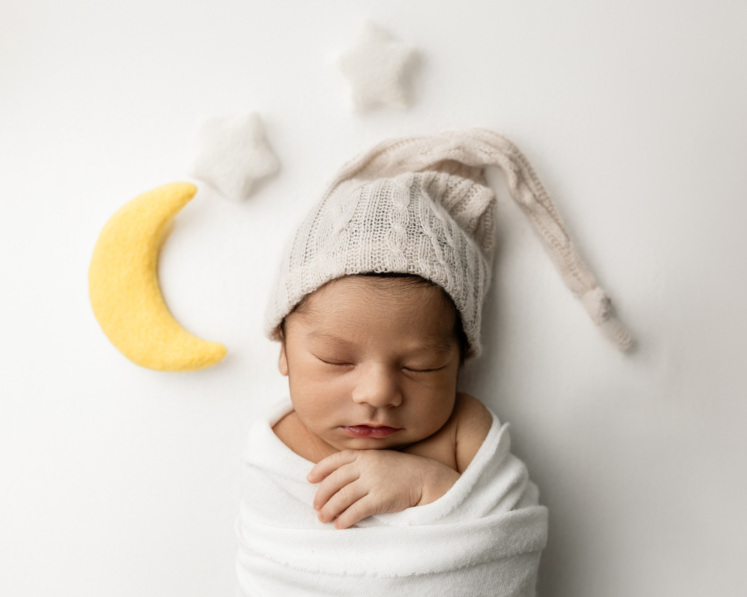 5–20 Days Newborn Photography in Toronto. Iana Banana | Toronto Maternity, Newborn & Family Photographer