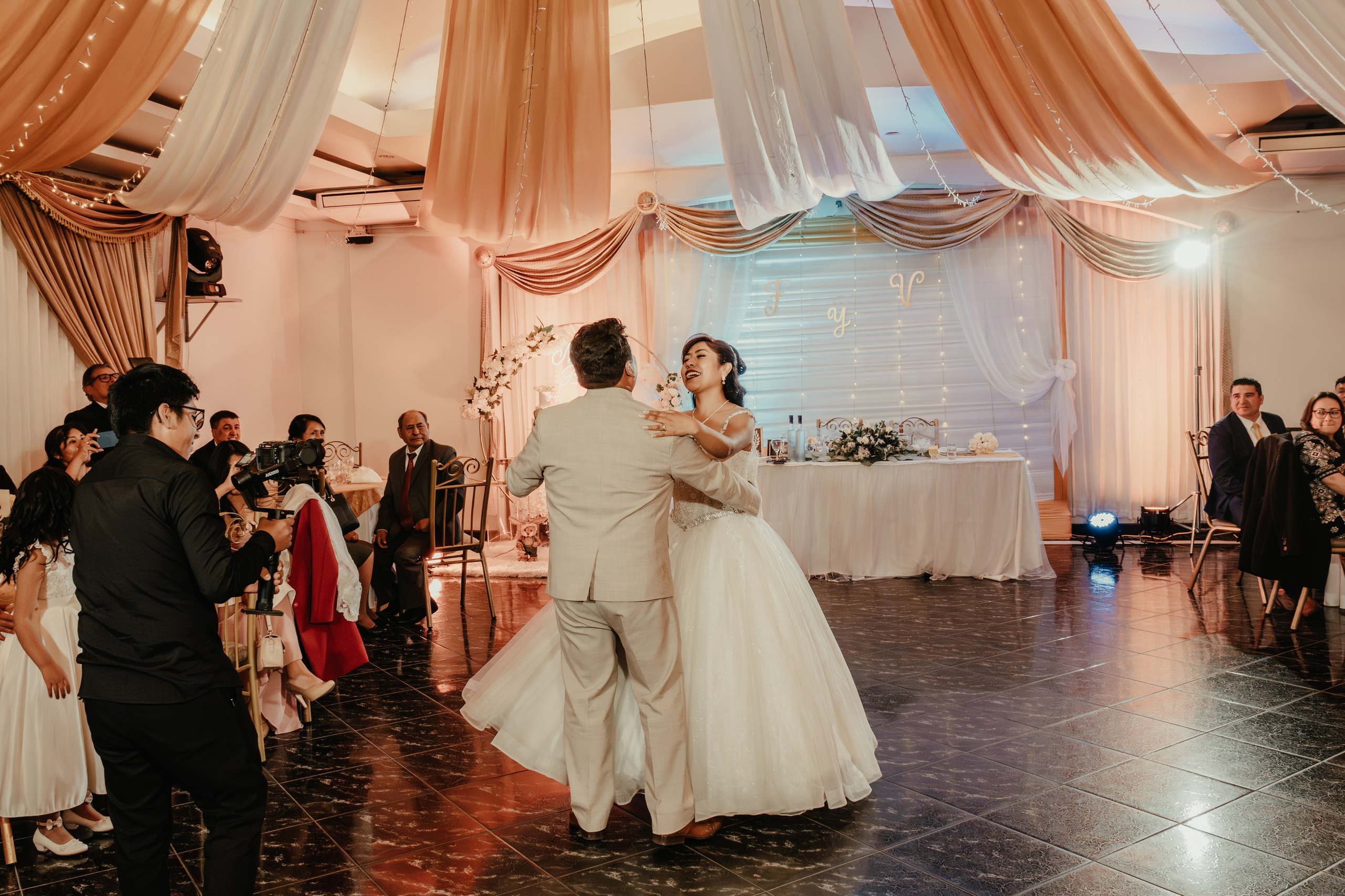 VANESSA + FRANKLIN BODA RELIGIOSA. Studio KVTA | Fotografía y Video de Bodas en Arequipa
