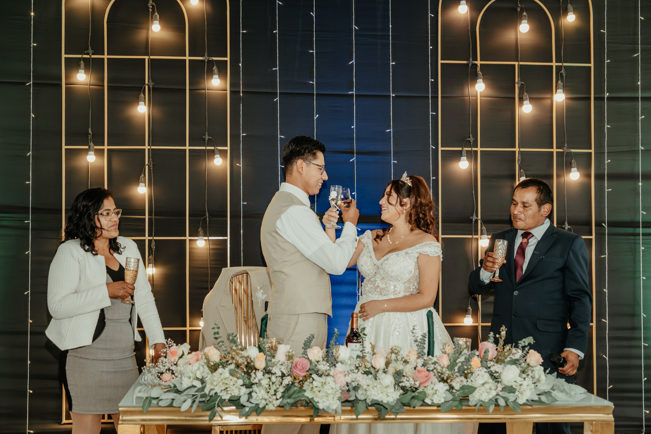 ANGIE + MANUEL BODA RELIGIOSA. Studio KVTA | Fotografía y Video de Bodas en Arequipa