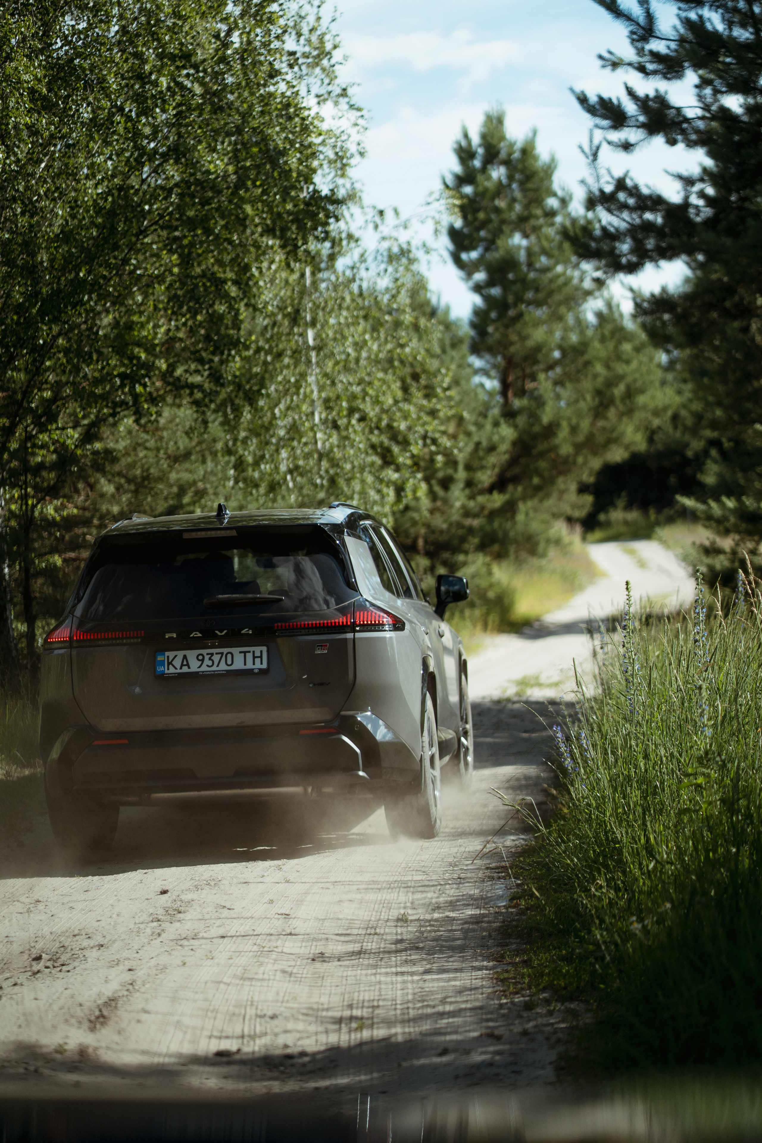Toyota Rav4 presentation. Kostiantyn Holinchenko. Reportage and portrait photographer