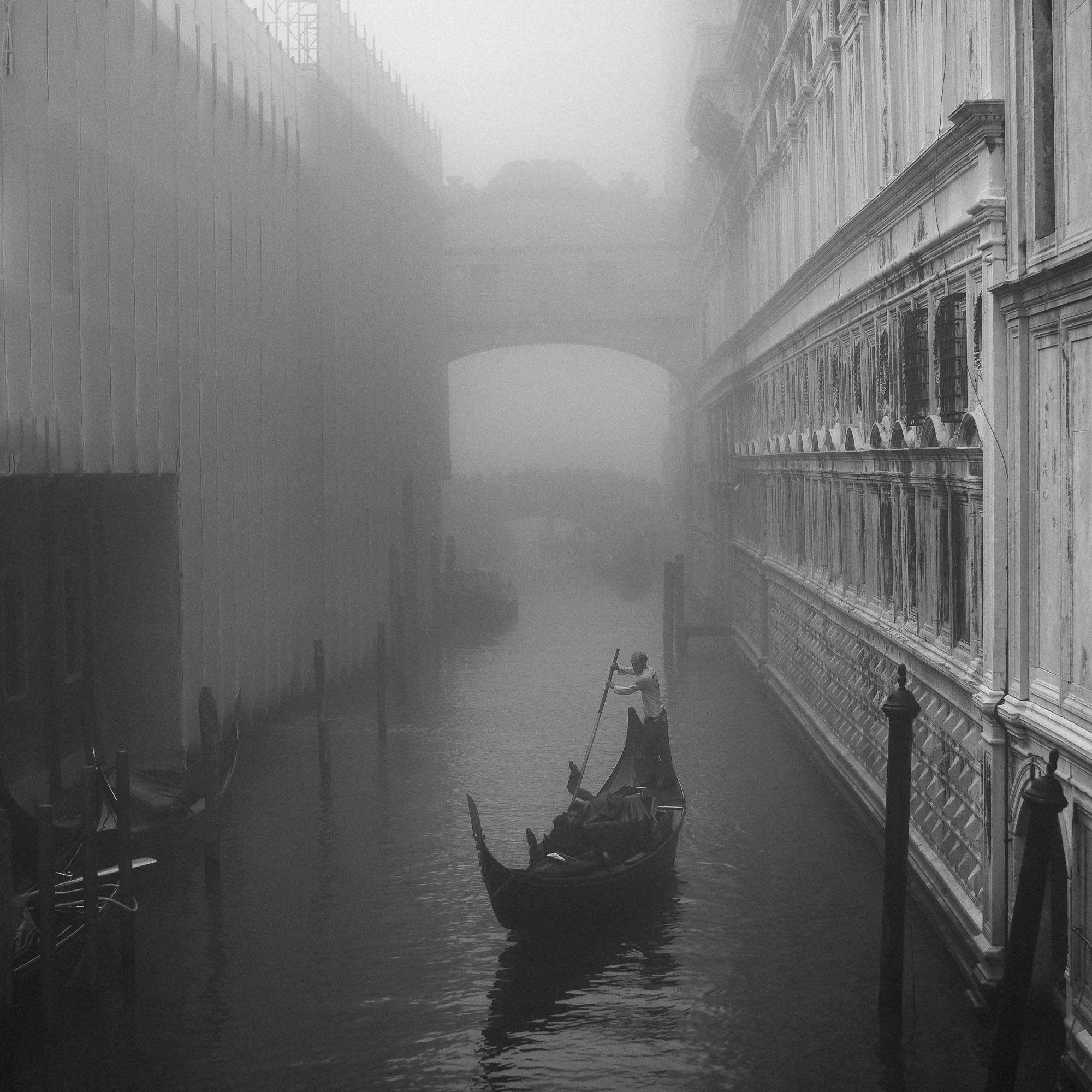 K+N|Servizio foto di matrimonio  in Venezia nella nebbia