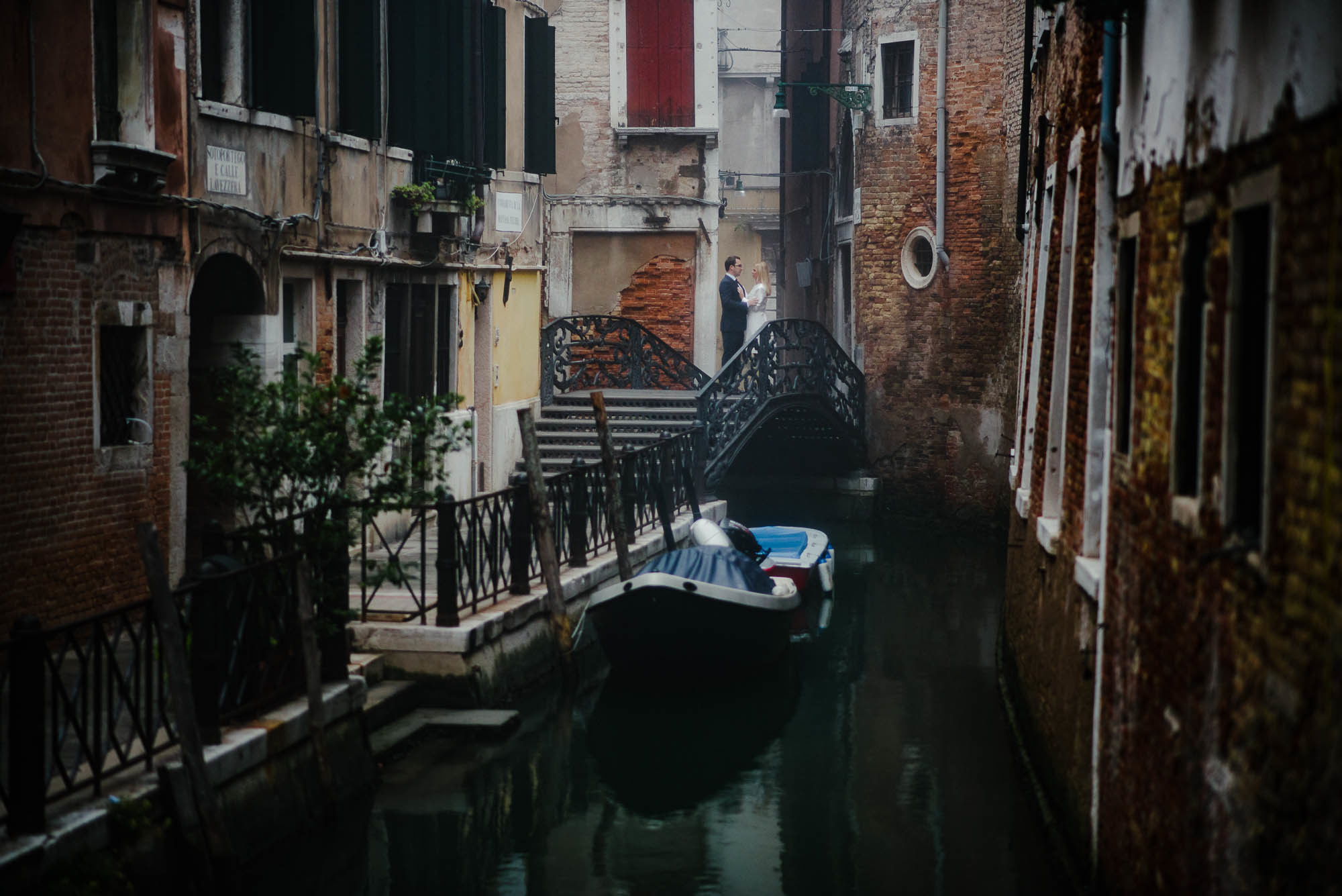 K+N|Servizio foto di matrimonio  in Venezia nella nebbia