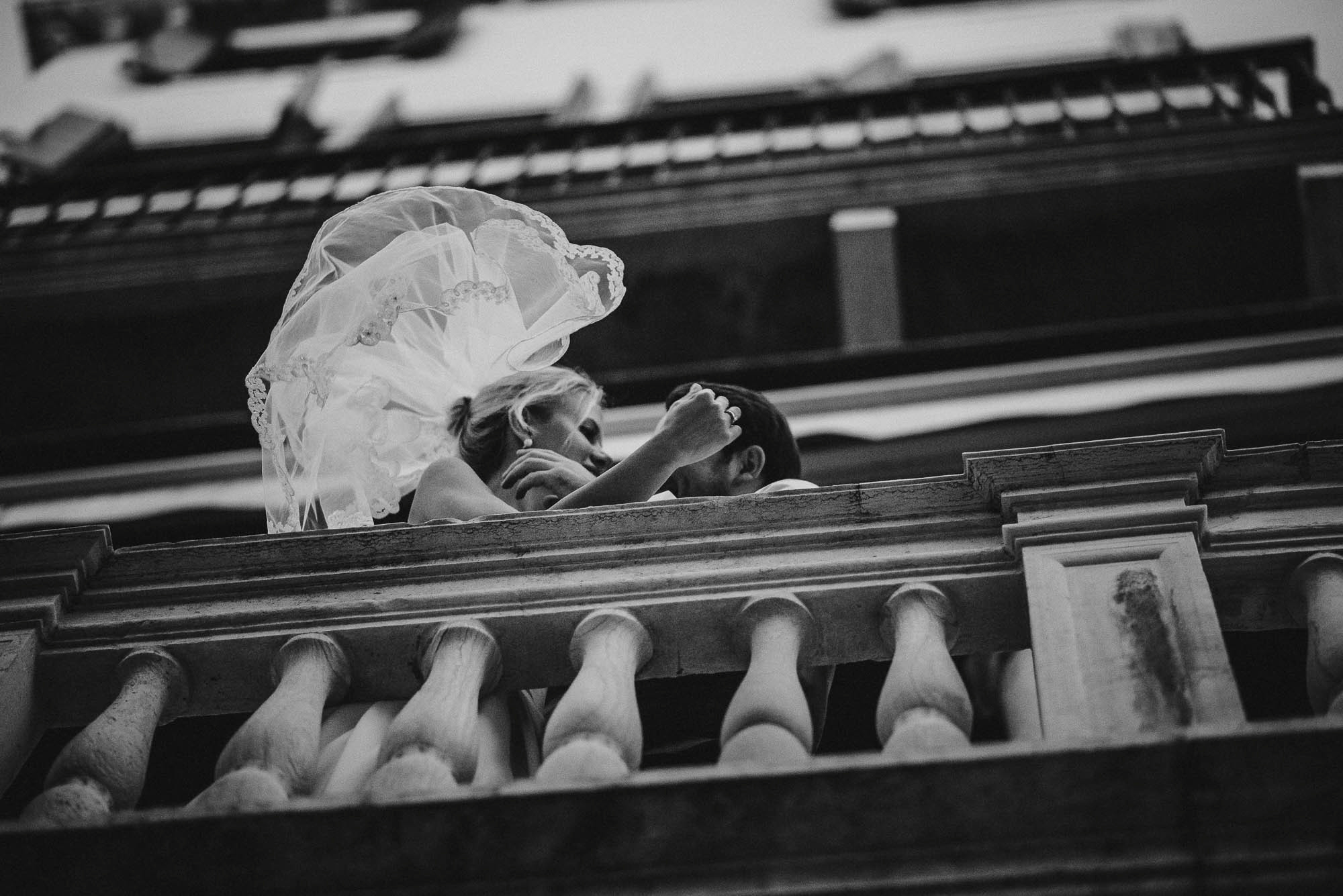 K+N|Servizio foto di matrimonio  in Venezia nella nebbia