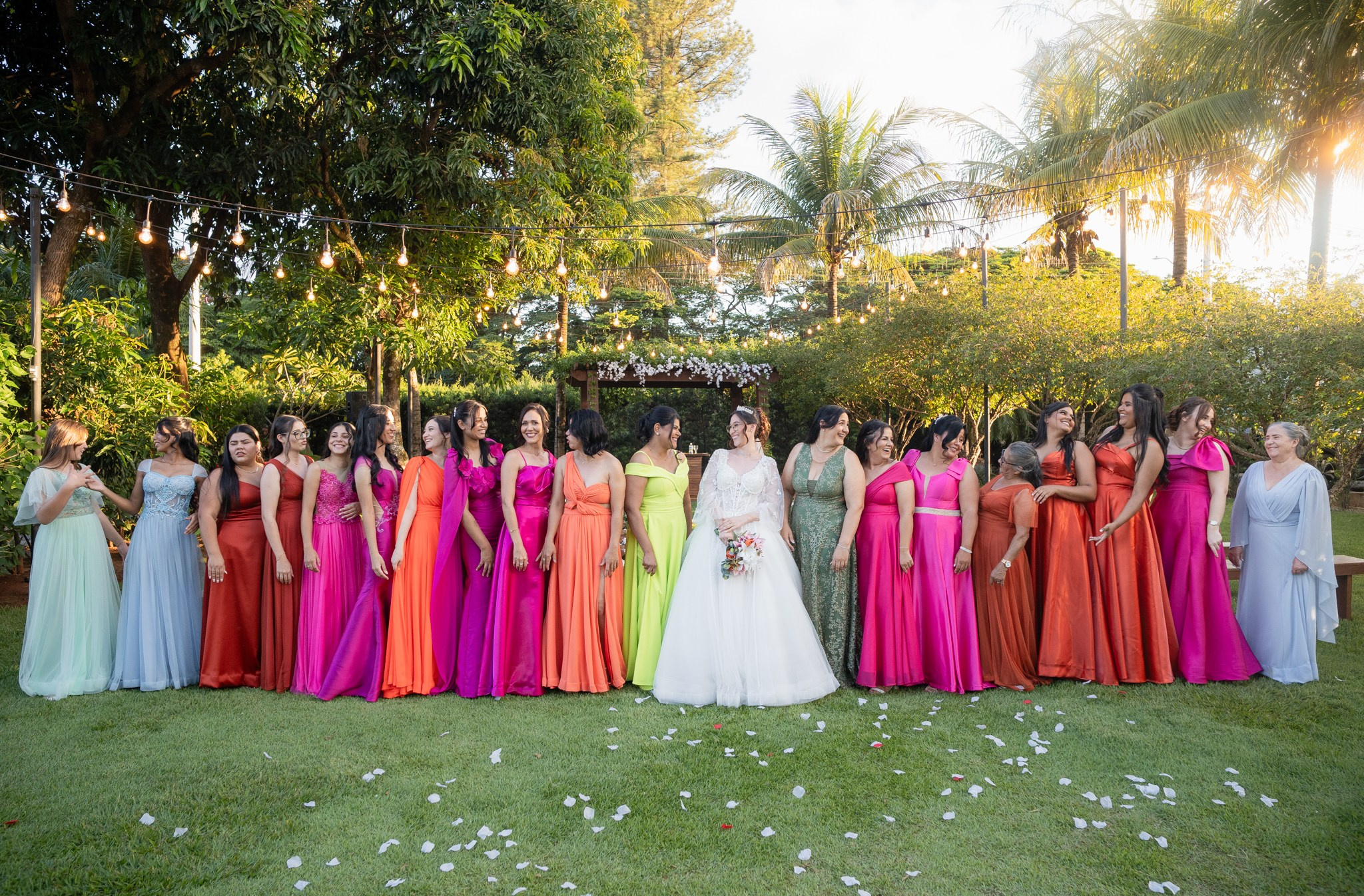 Larissa & Vinicius — Espaço Faveral / Aararaquara. Robson Colaço