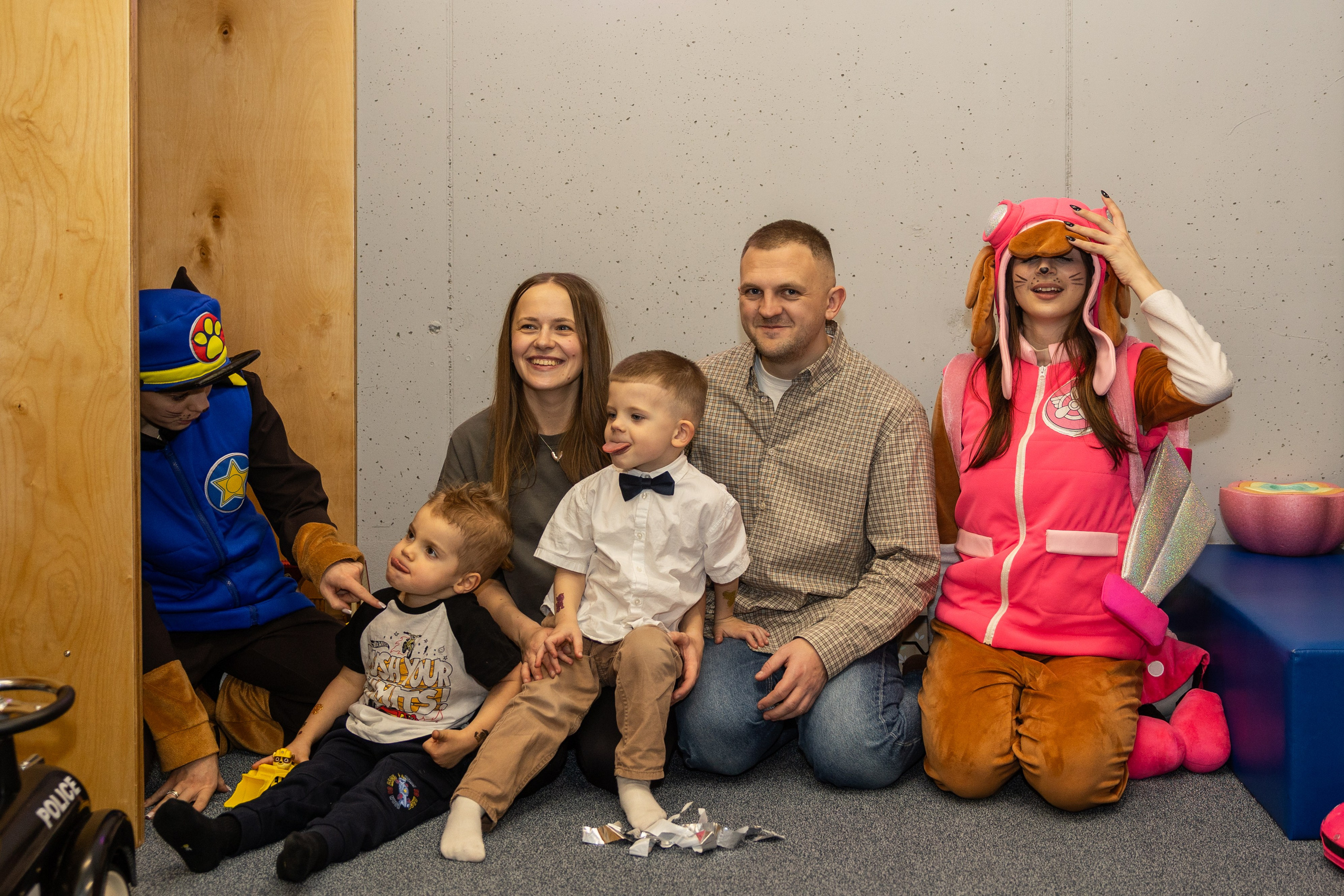 День рождения Артёма 24 января 2026 года. Семейный и детский фотограф в Варшаве Мила Бобровская