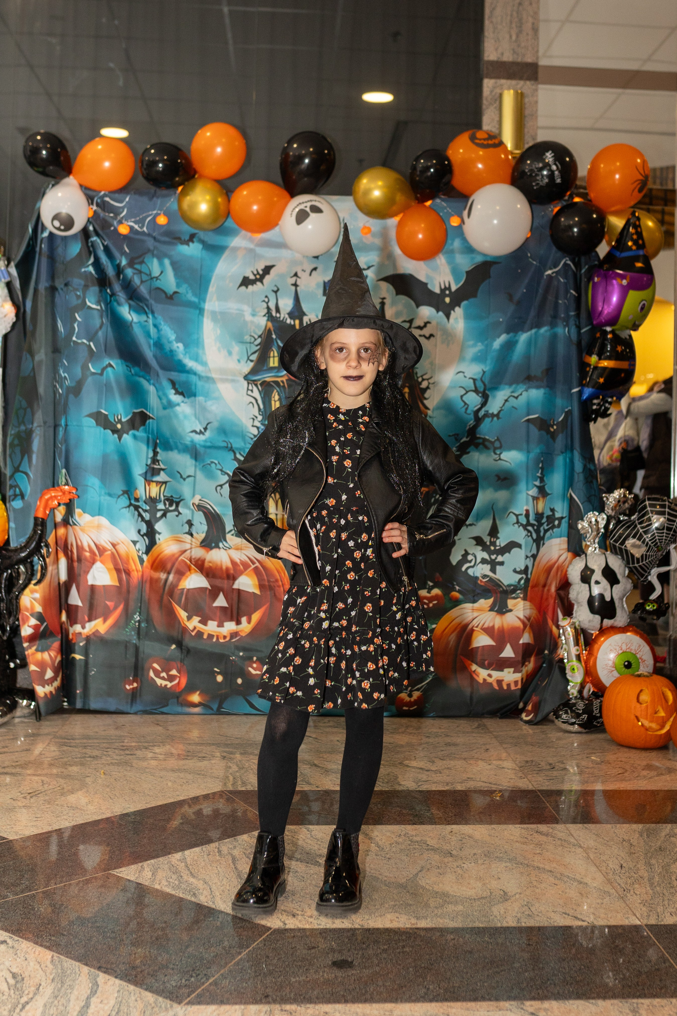 Leo dance studio Helloween 2025. Семейный и детский фотограф в Варшаве Мила Бобровская