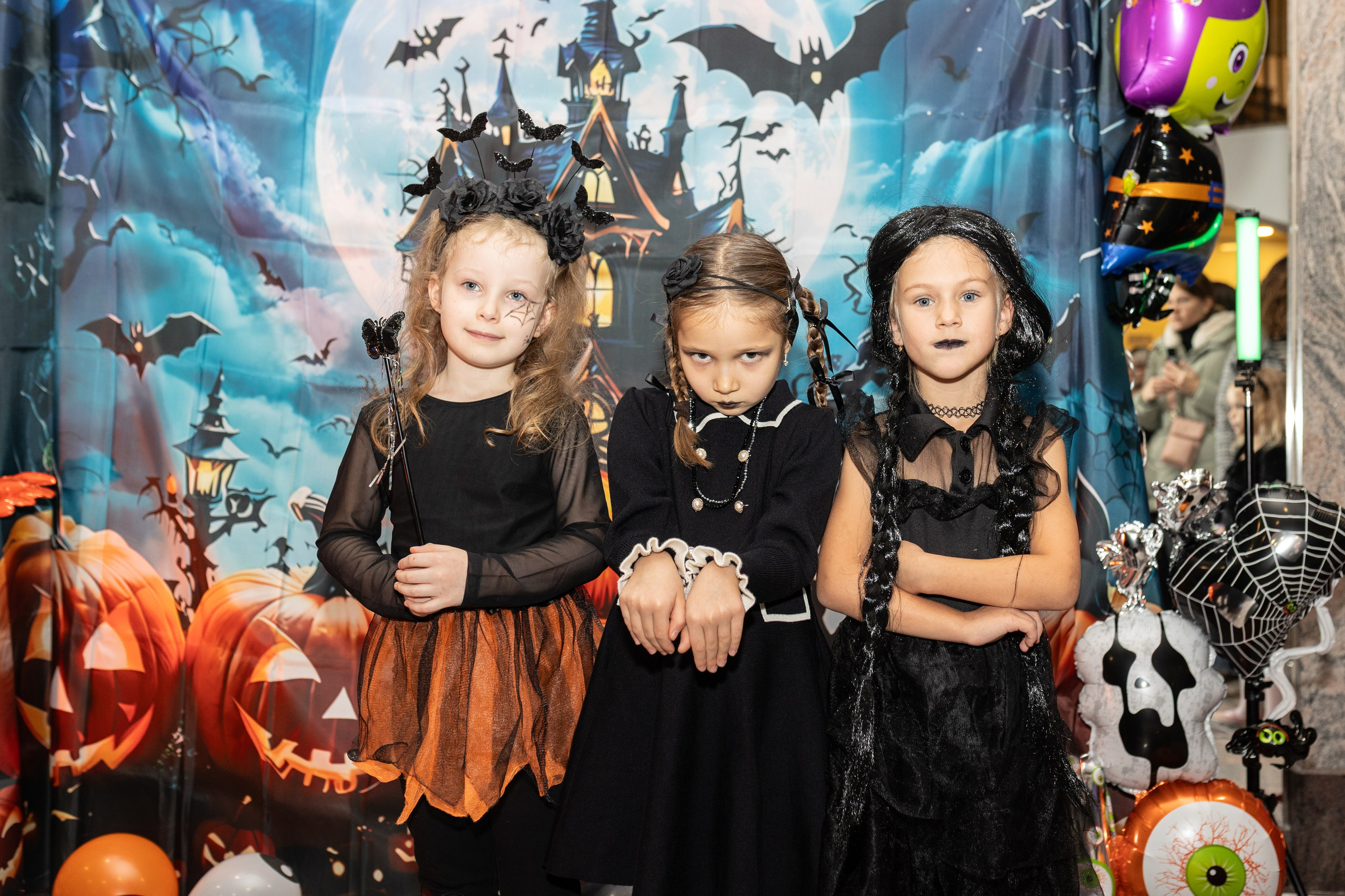 Leo dance studio Helloween 2025. Семейный и детский фотограф в Варшаве Мила Бобровская