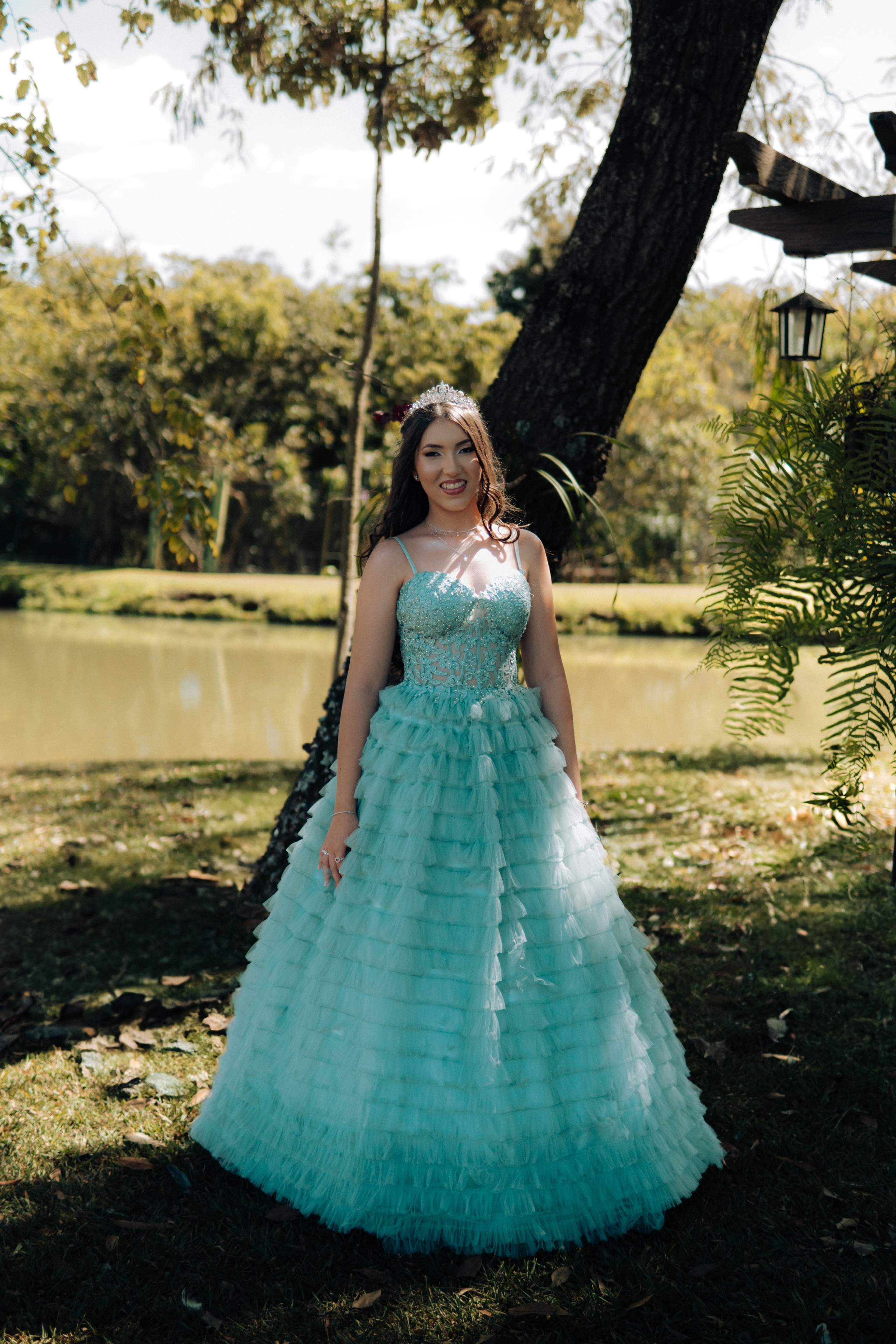 Debutante. Reference Visuals