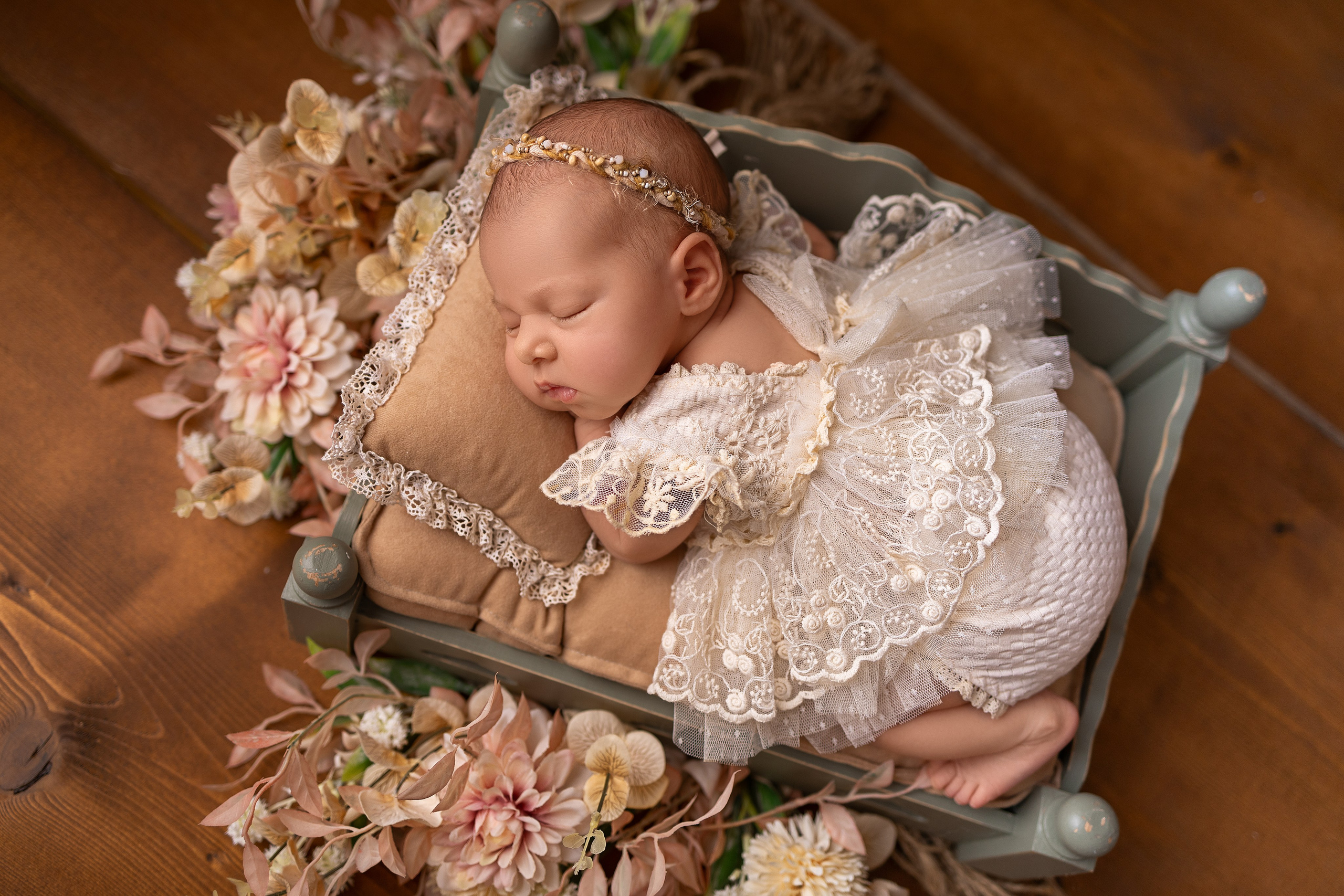 Neugeborene. Neugeborene- Schwangerschaft- und Kinder Fotografin in Lehre
