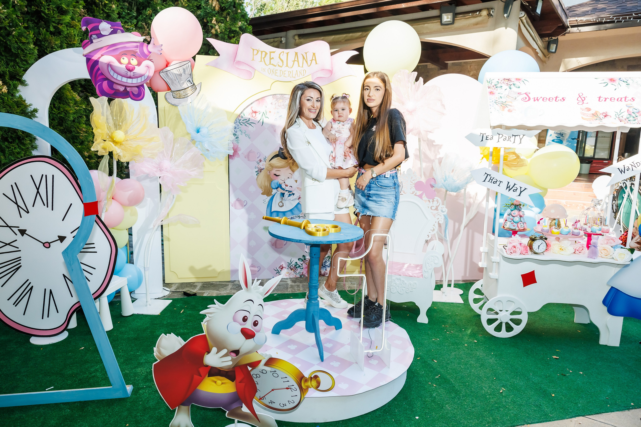 Честит 1 Рожден Ден. Фотограф Ирина Йотова