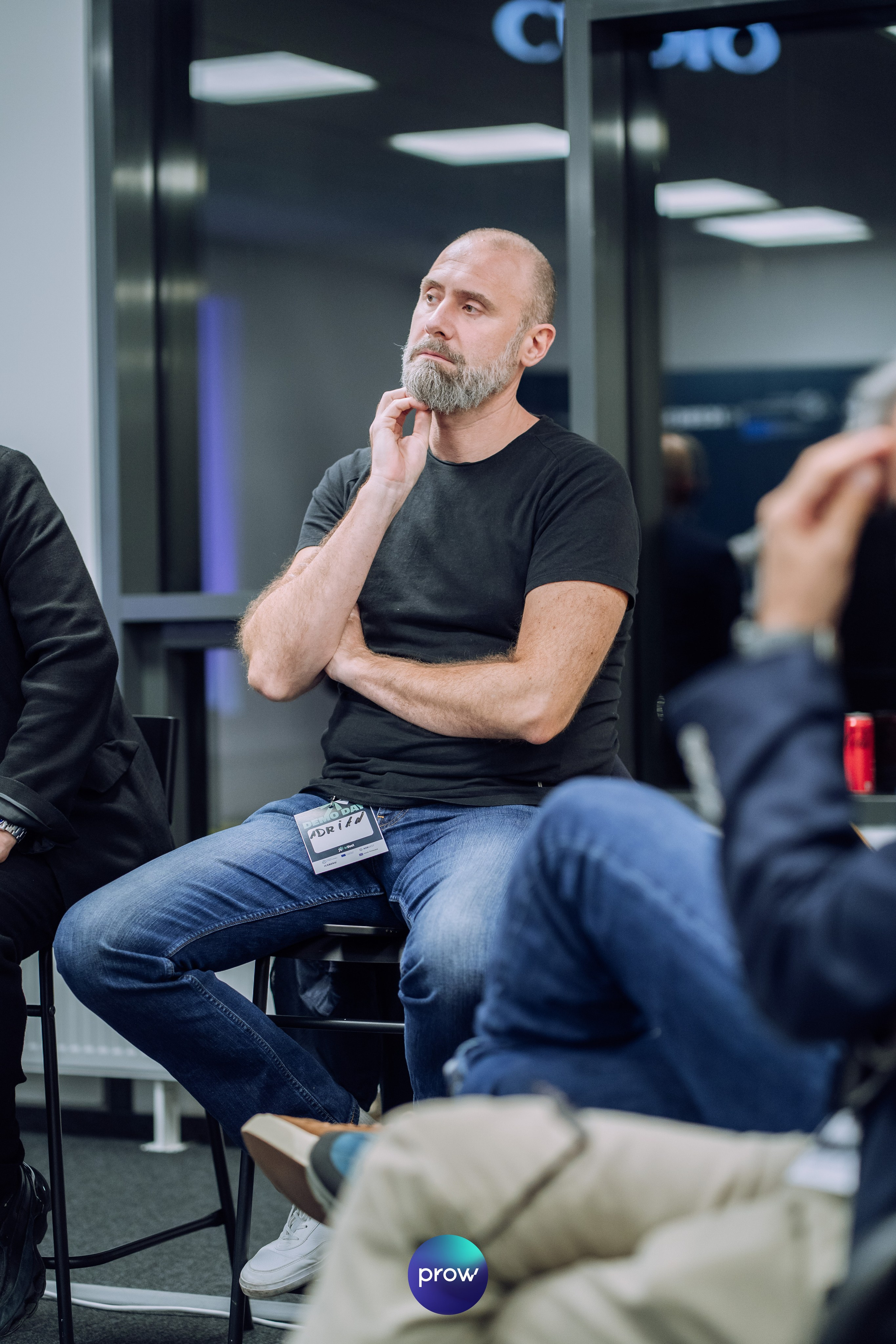 InVest DemoDay @ Cowork. Cozac Cristian Photographer