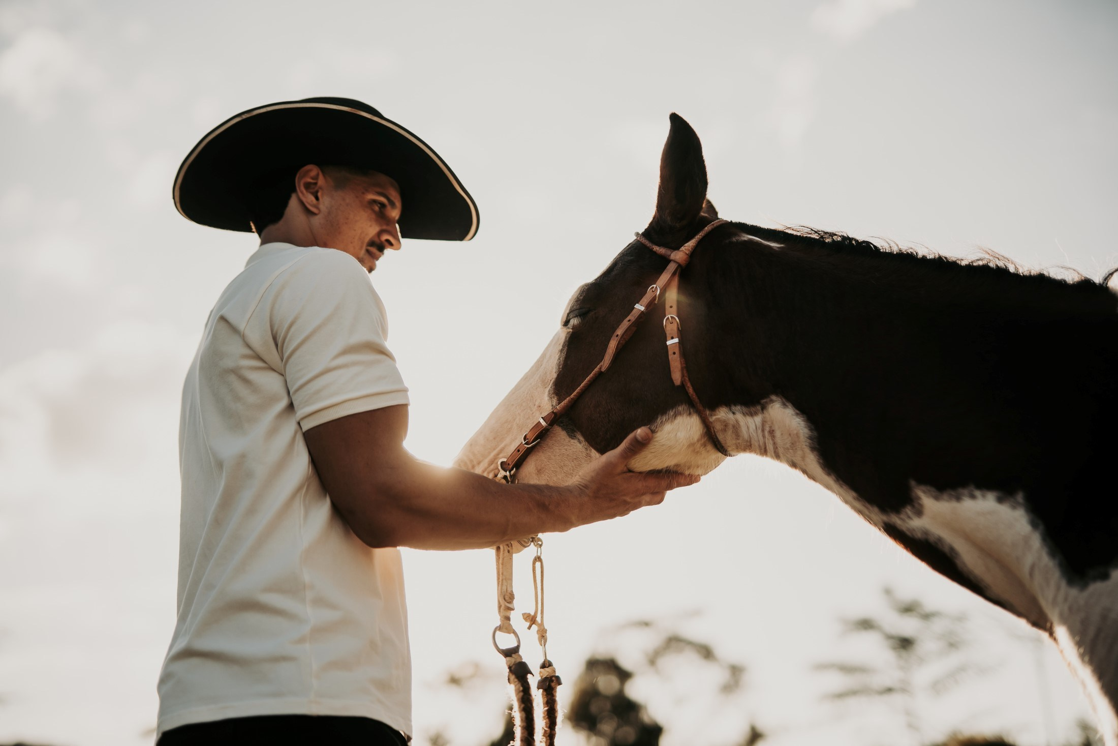 Pré Wedding — Amanda e Guilherme (Brotas — SP). Fotógrafo de casamento e Filmmaker de casamento