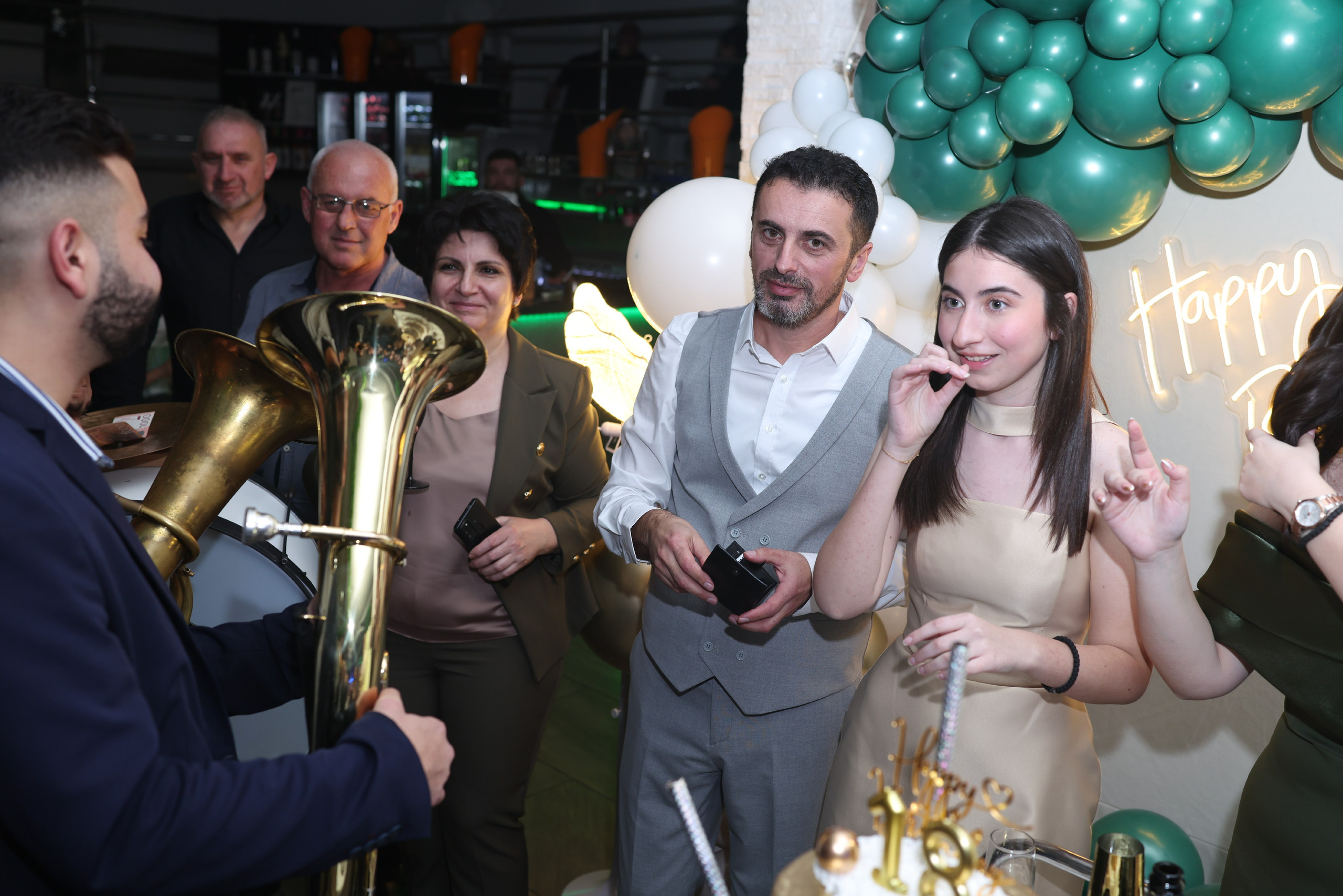Sarin 18ti rođendan. Foto Simic Jagodina